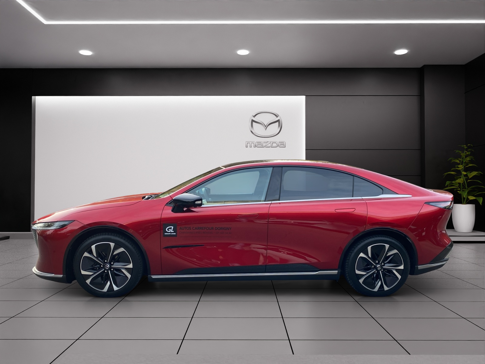 MAZDA 6e 245 80kWh Takumi-showroom-element-2