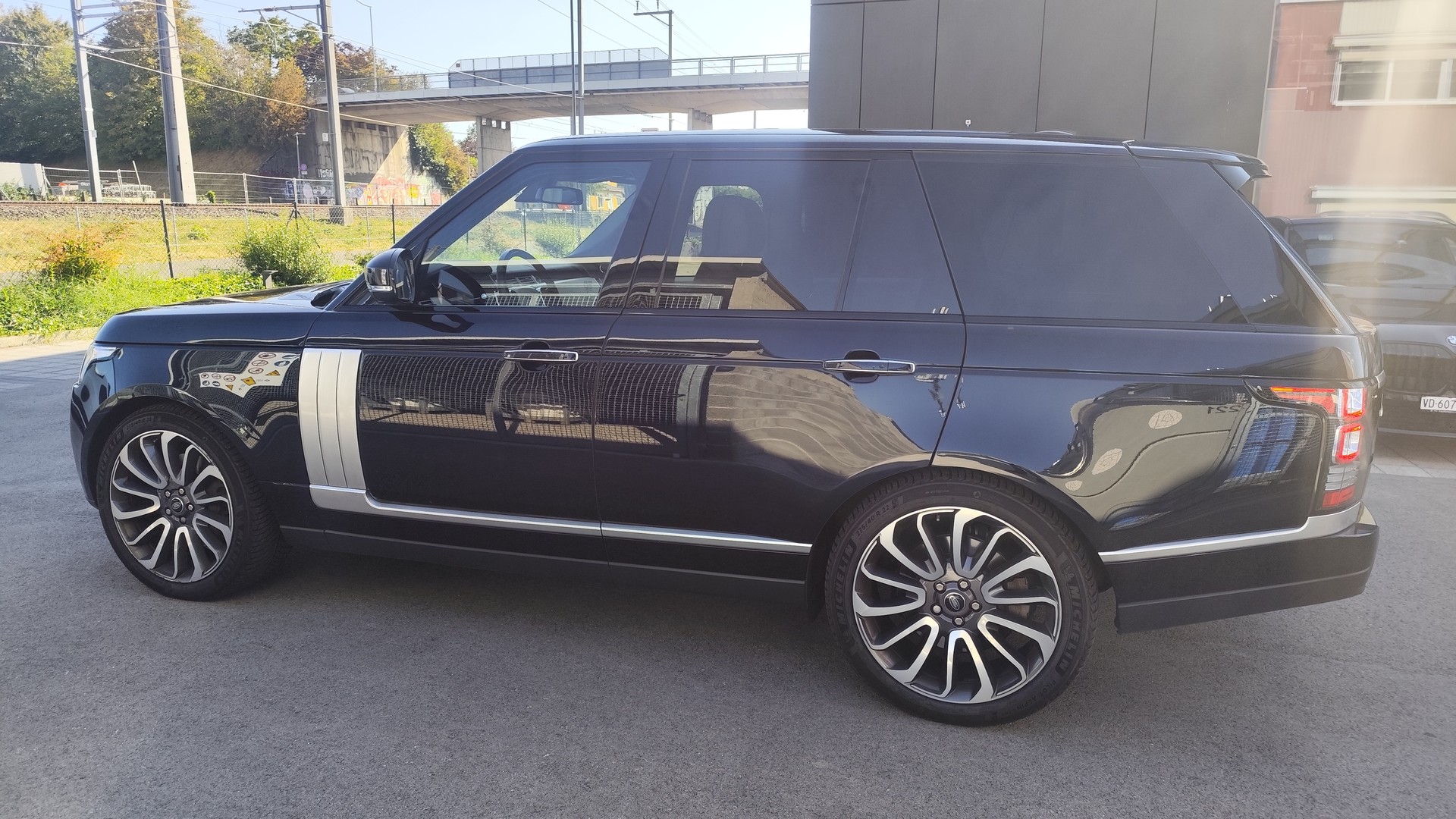 LAND ROVER Range Rover 5.0 V8 LV8 Automatic autobiography-image-3