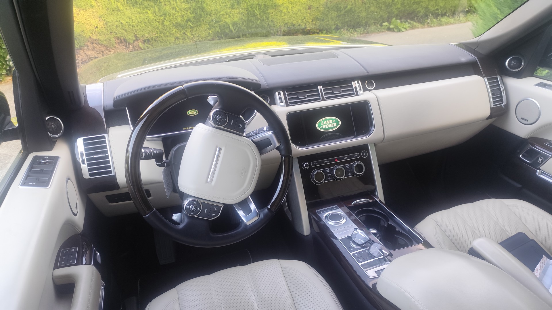 LAND ROVER Range Rover 5.0 V8 LV8 Automatic autobiography-image-9