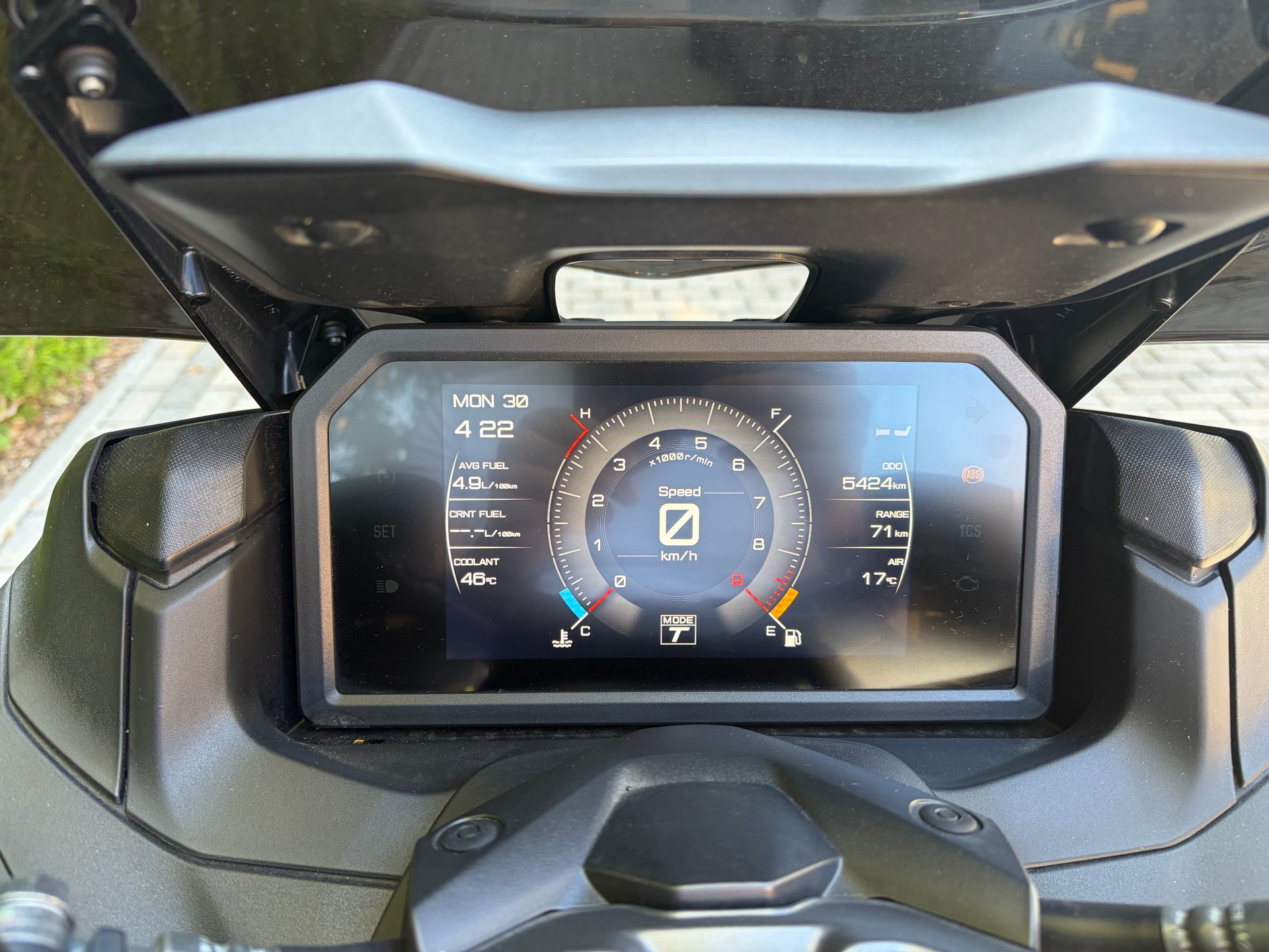 YAMAHA T-MAX Tech-Max XP 560-image-4