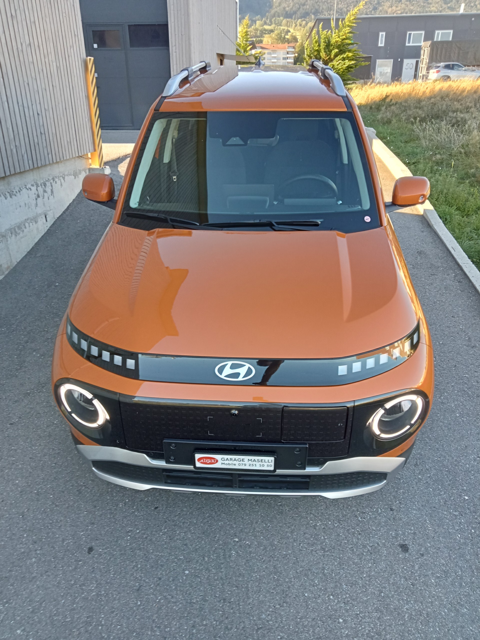 HYUNDAI Inster 49kWh Amplia-image-1