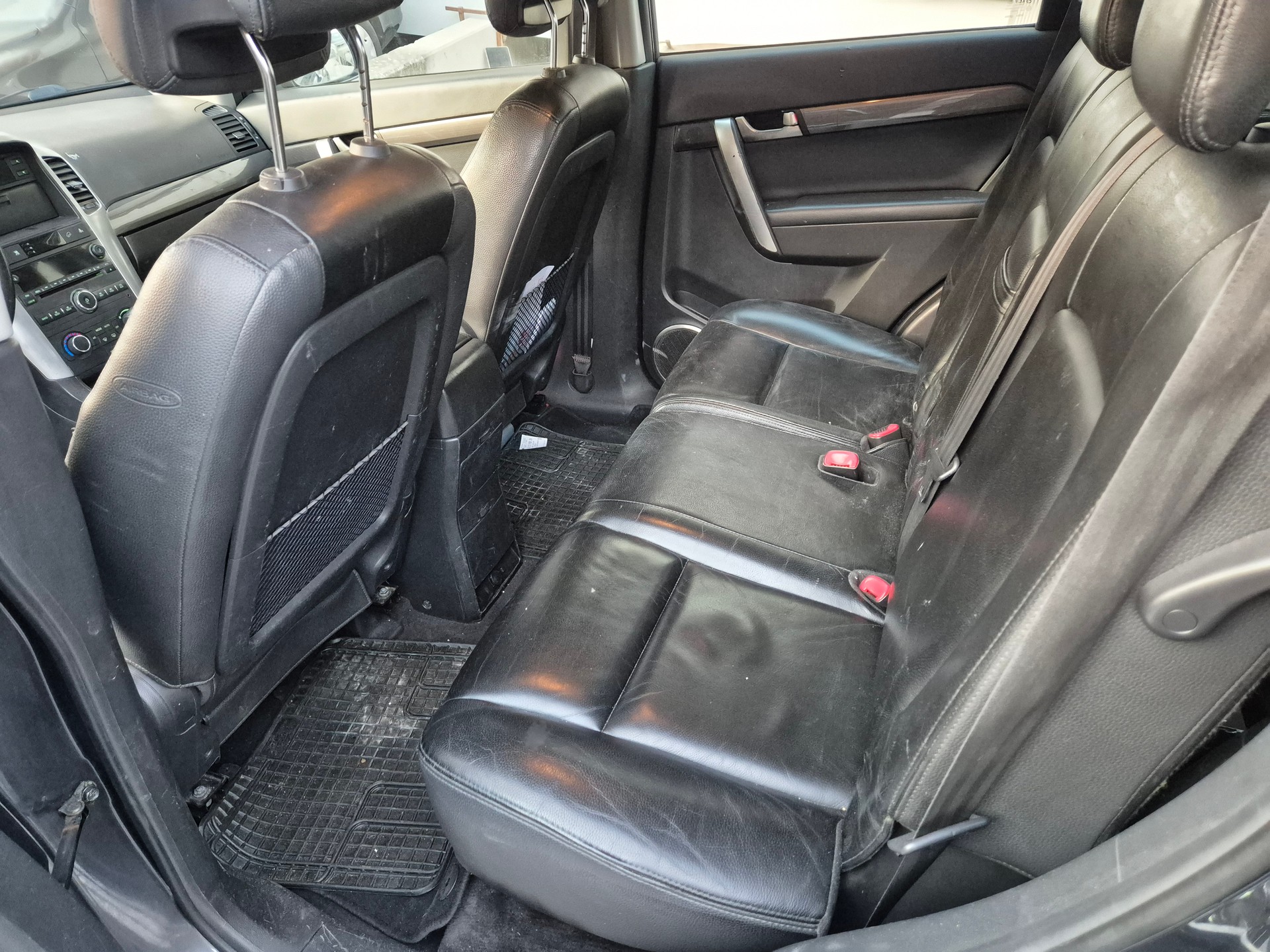 CHEVROLET Captiva 2.0 VCDi LS 4WD-image-7