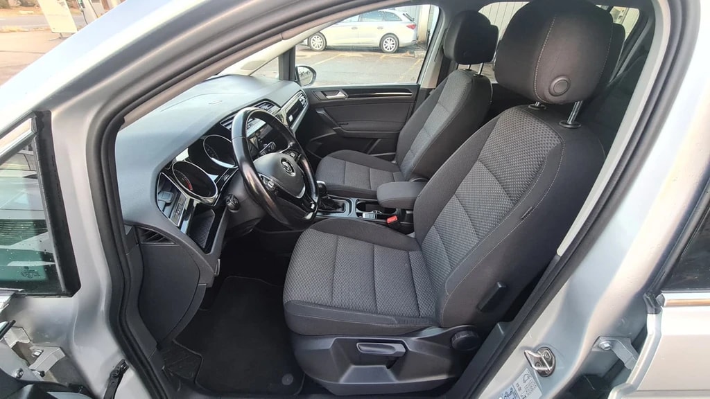 VW Touran 2.0 TDI BlueMotion Technology Comfortline DSG ** Gr-Navi ** Sitzheizung ** Abstandsregelsysteme ** LTZ MFK 18.07.2025 **-image-11