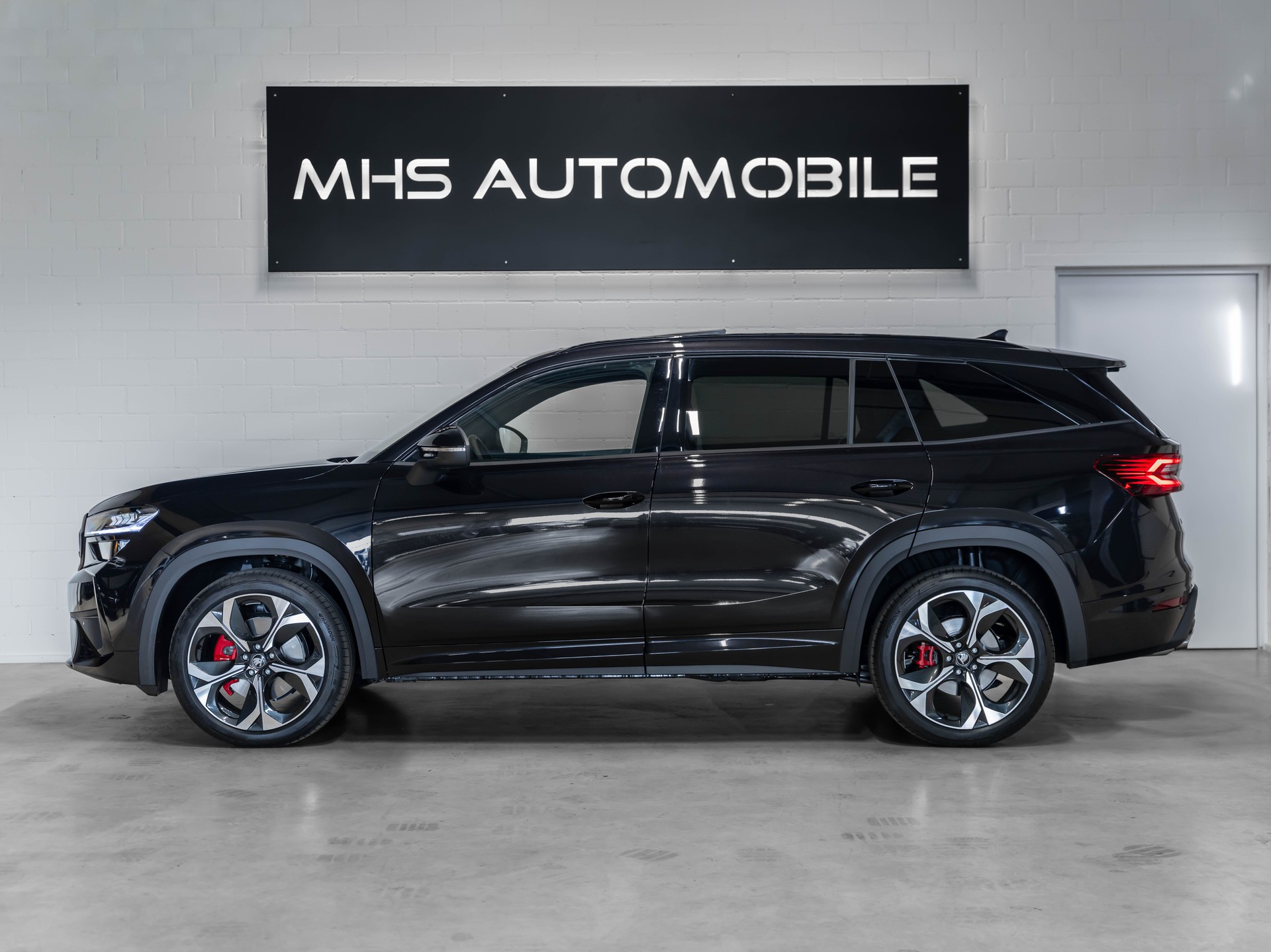 SKODA Kodiaq 2.0 TSI RS 4x4-showroom-element-1