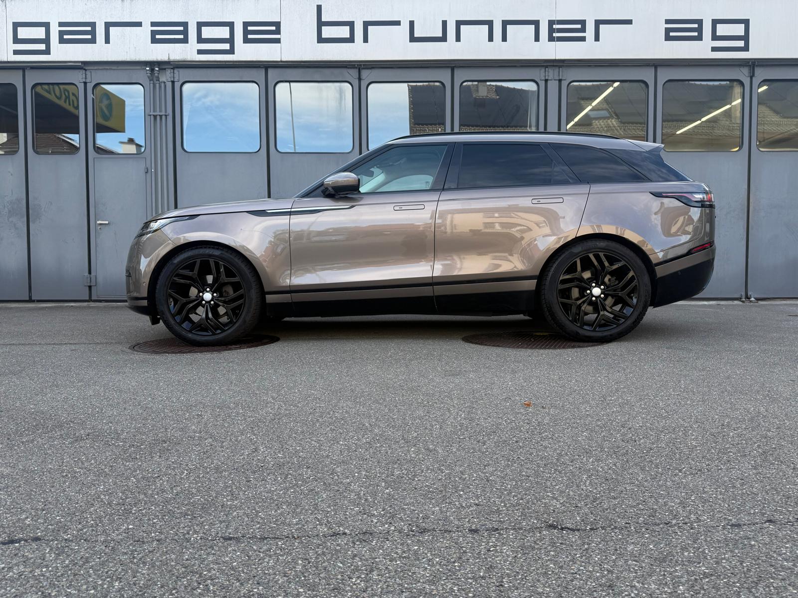 LAND ROVER Range Rover Velar R-Dynamic D 240 SE Automatic