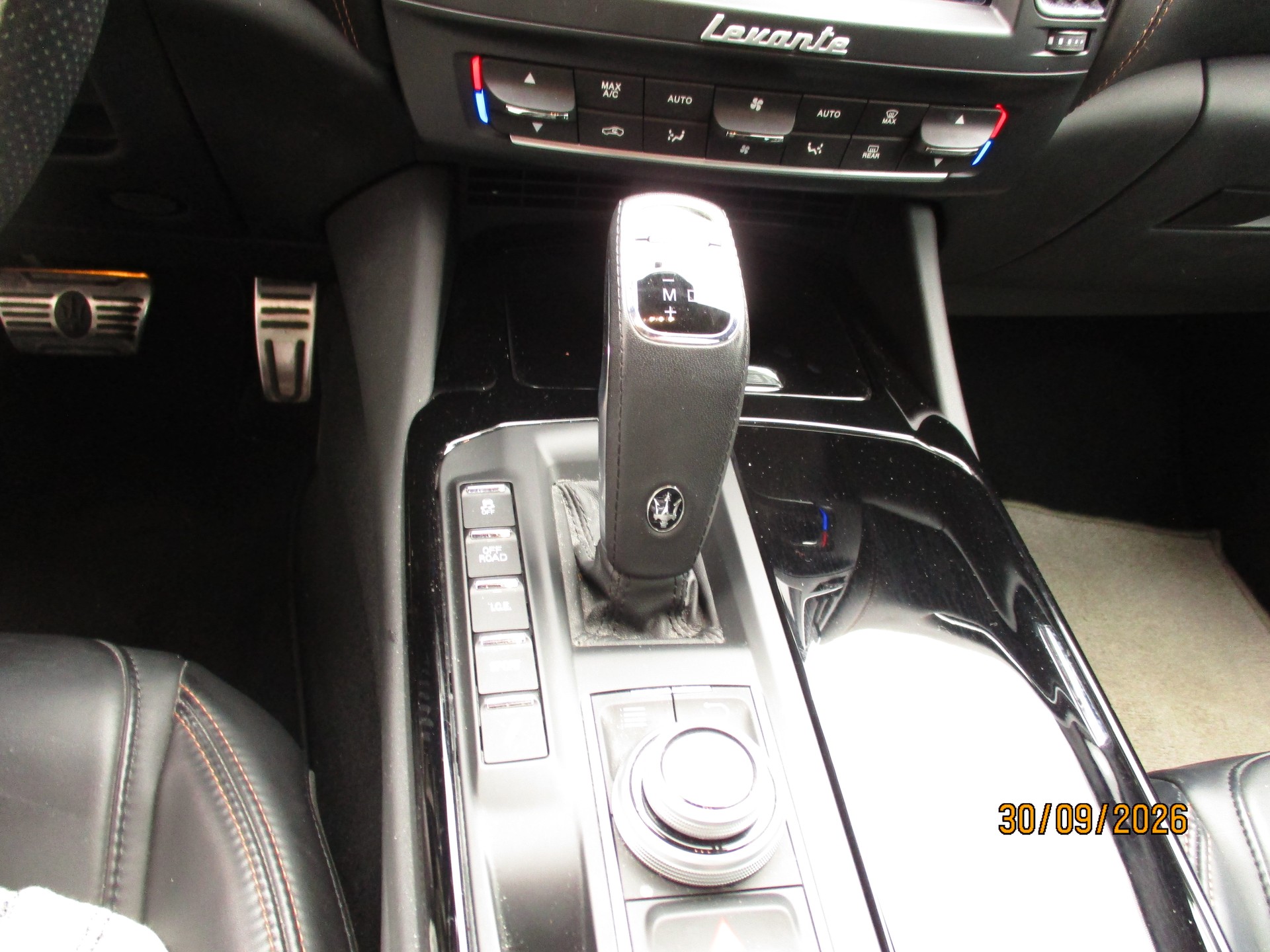 MASERATI Levante 3.0 V6 GranSport Automatica-image-9