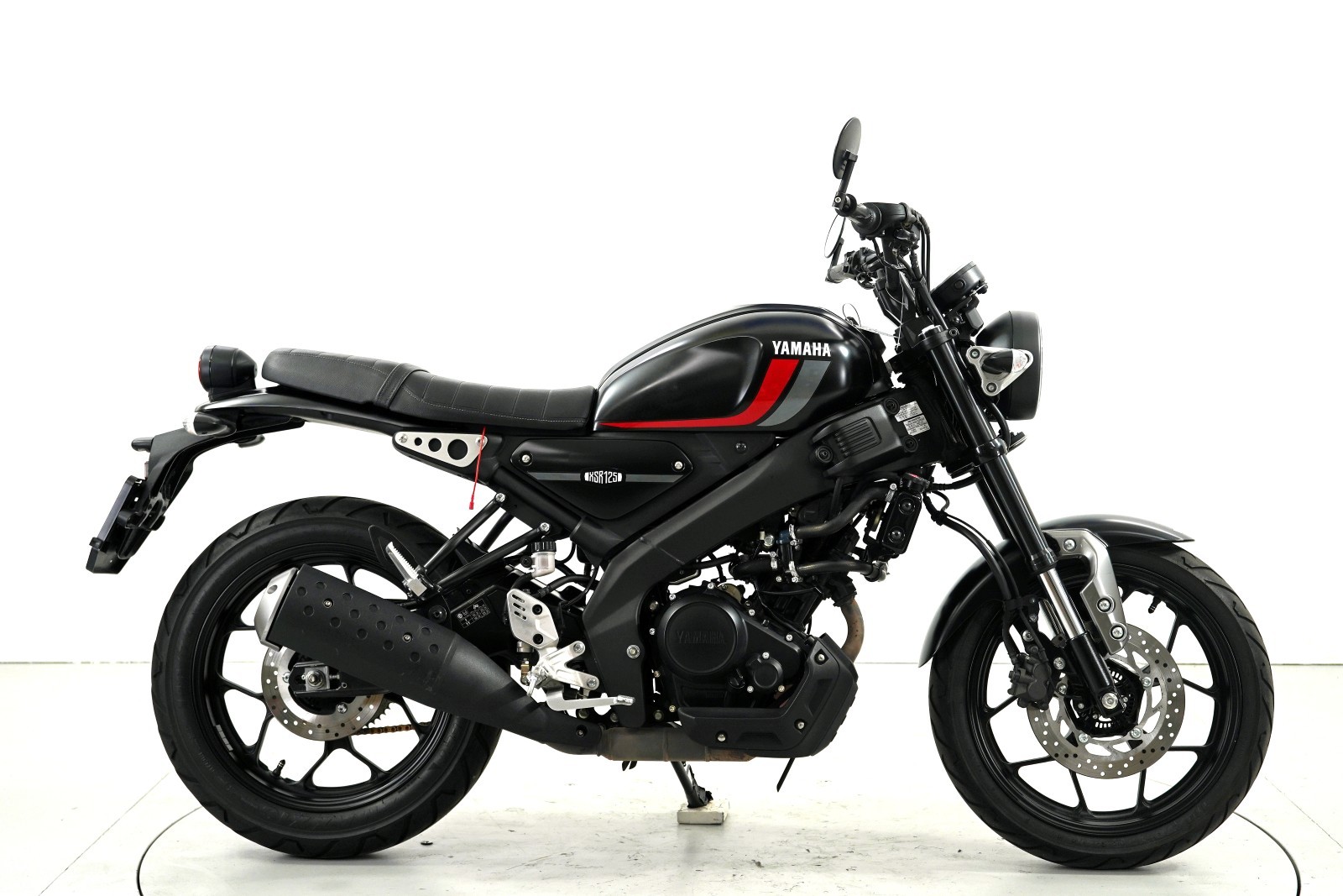 YAMAHA XSR 125 ABS-image-3