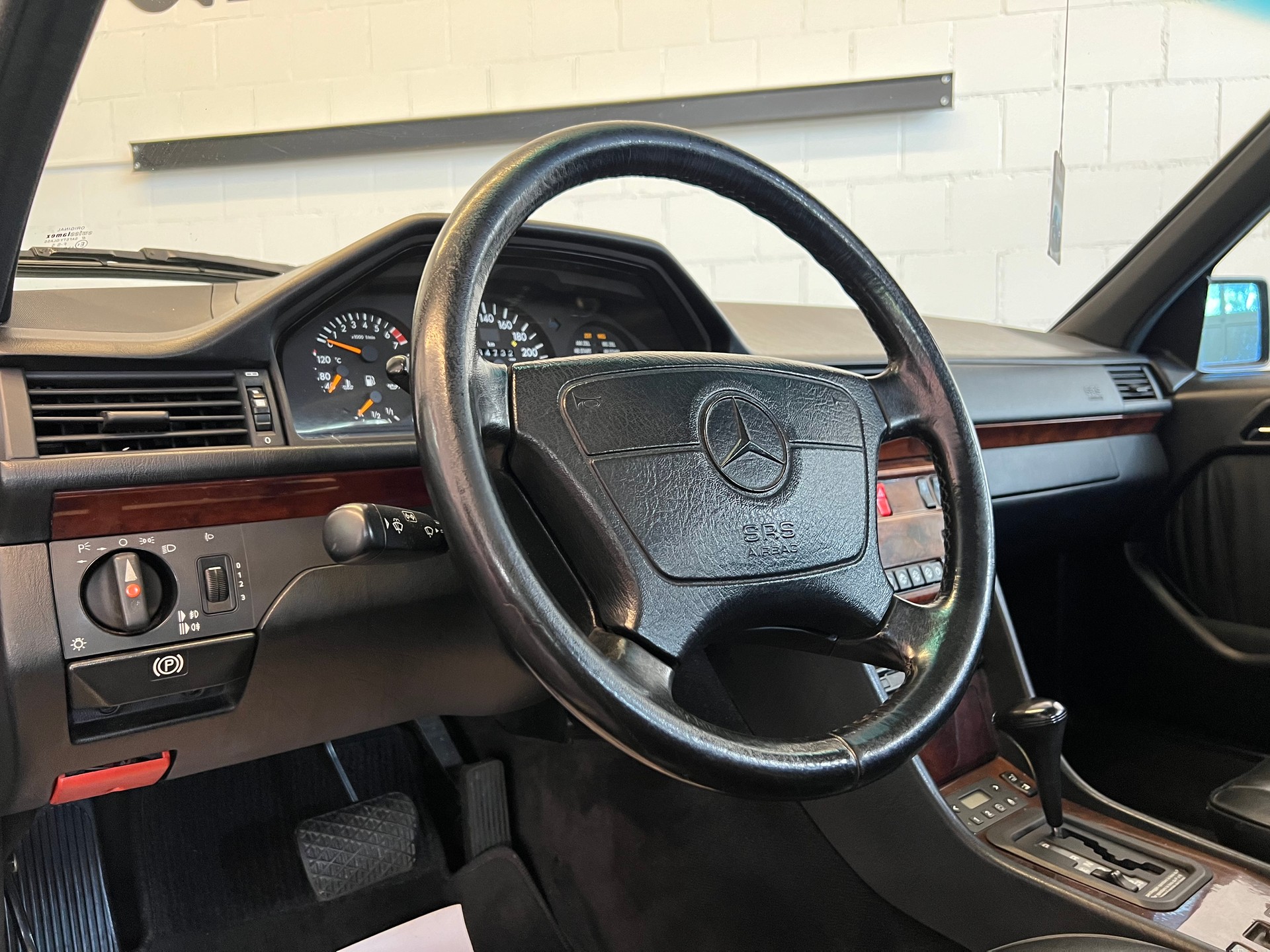 MERCEDES-BENZ 500 E Automatic ⭐️-image-7