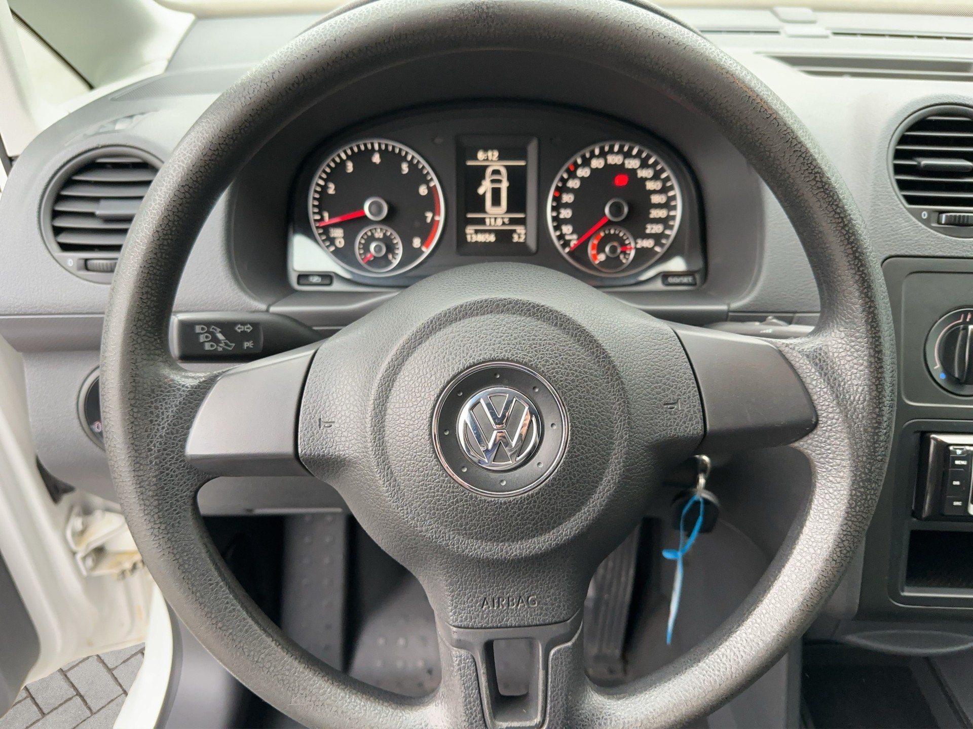 VW Caddy 2.0 EcoFuel-image-12