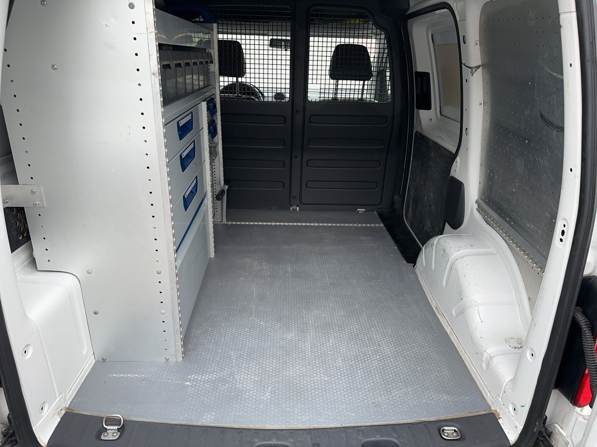 VW Caddy 2.0 EcoFuel-image-14