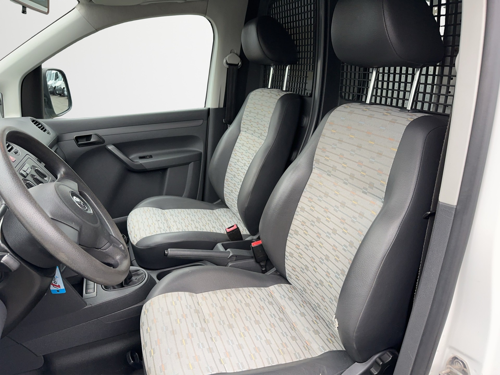 VW Caddy 2.0 EcoFuel-image-7