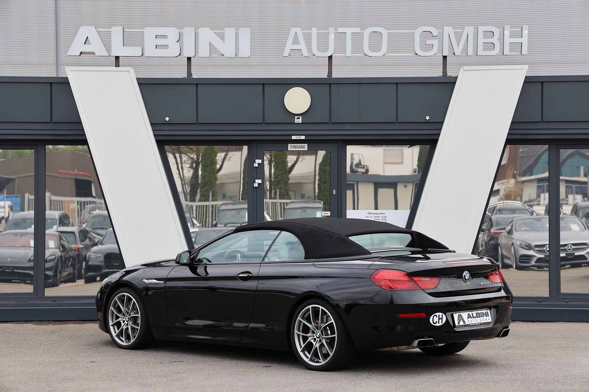 BMW 650i Cabrio-image-5