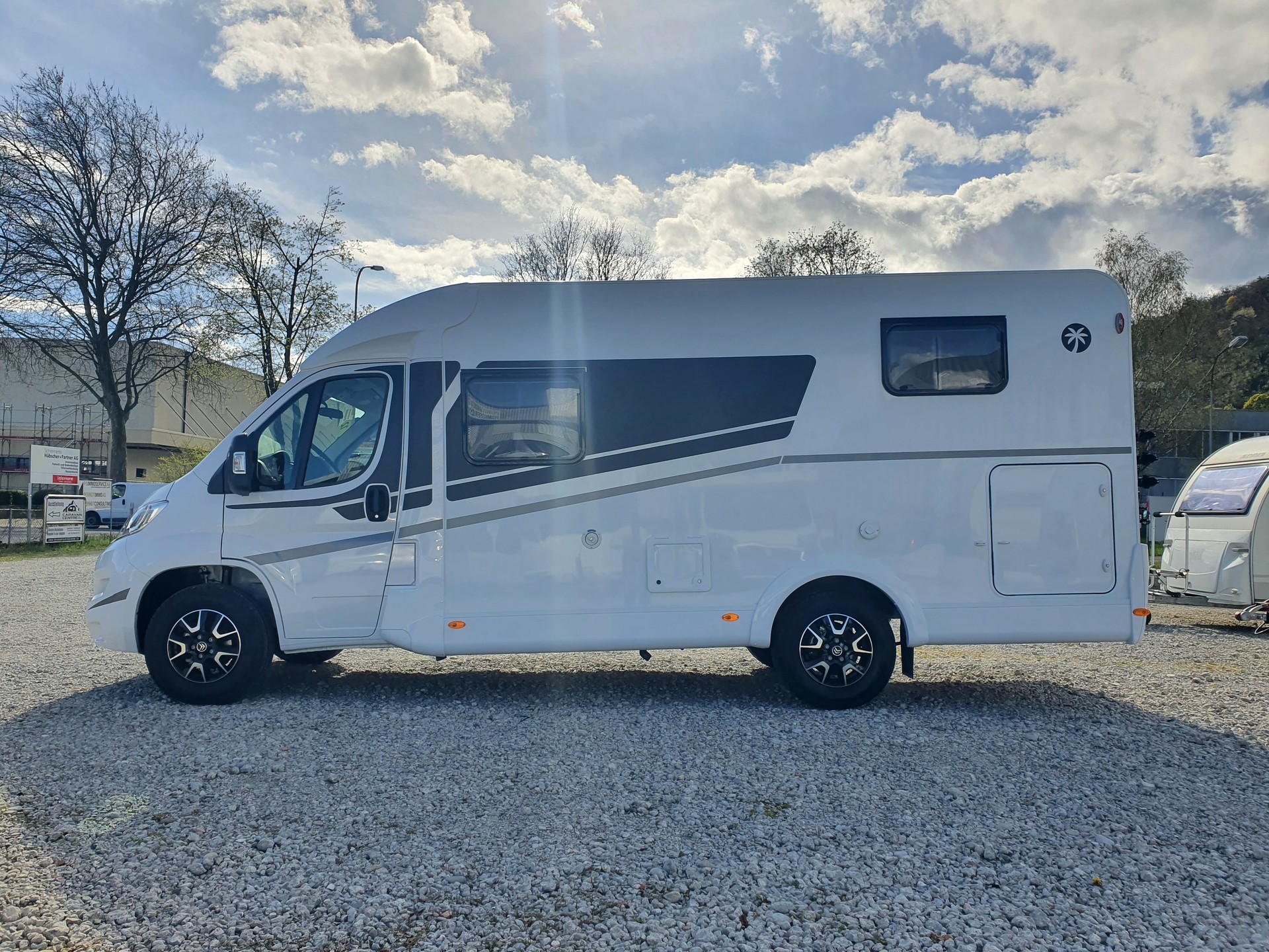 SUNLIGHT V66 Adventure - Einzelbett, Alu, Markise, LED, etc-image-6