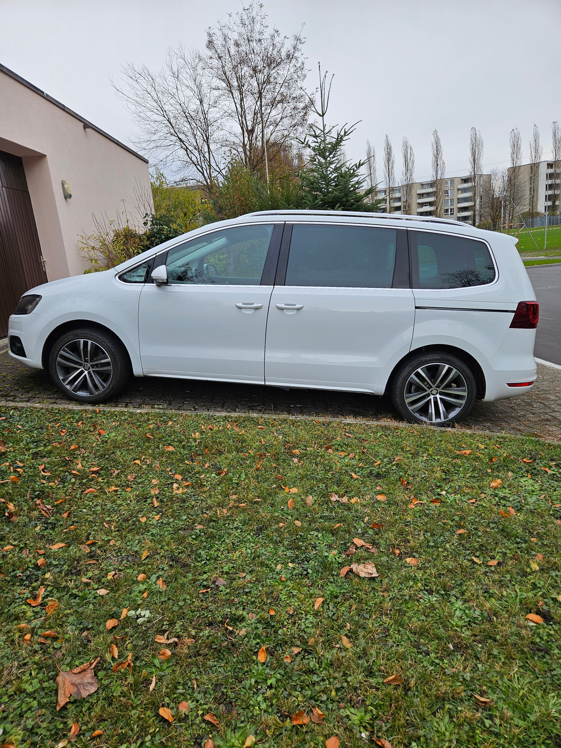 SEAT Alhambra 2.0 TDI DSG Style