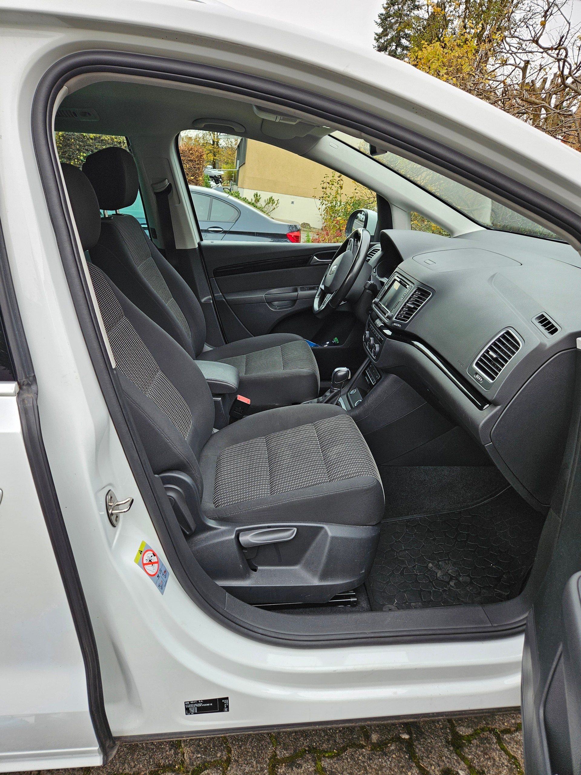 SEAT Alhambra 2.0 TDI DSG Style-image-7