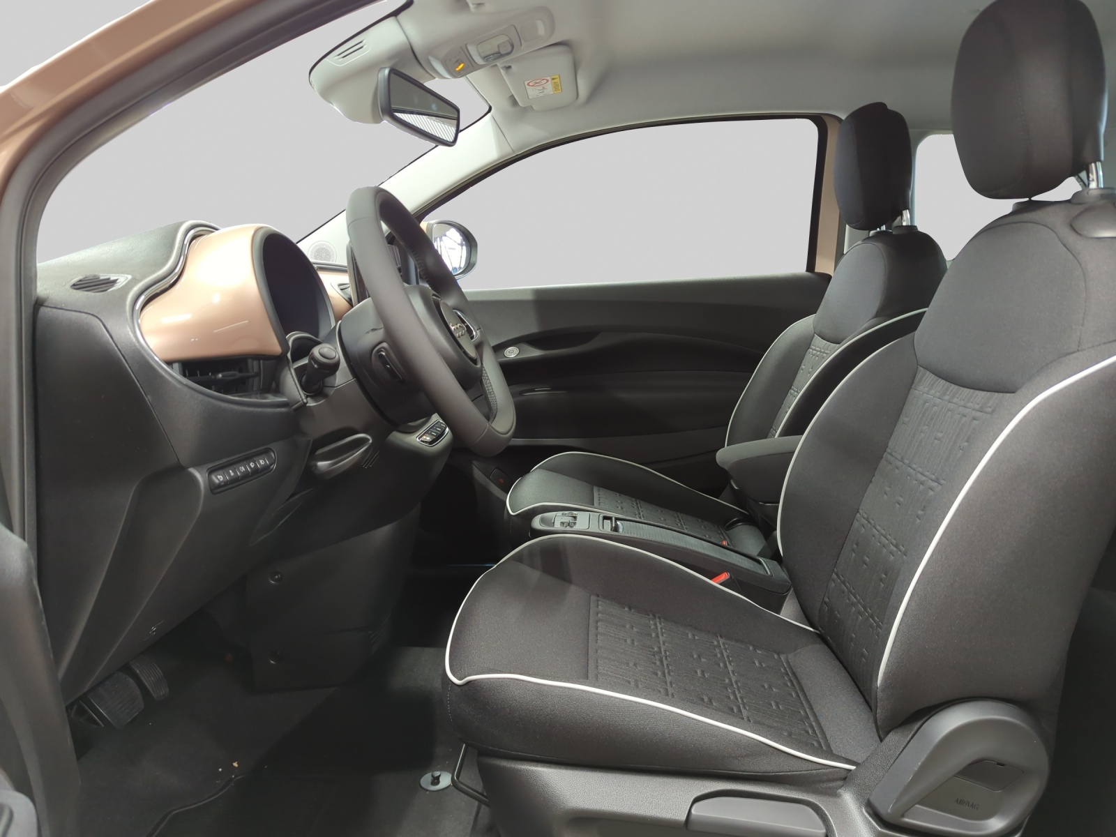 FIAT 500 BEV Swiss Edition 118 PS-image-5