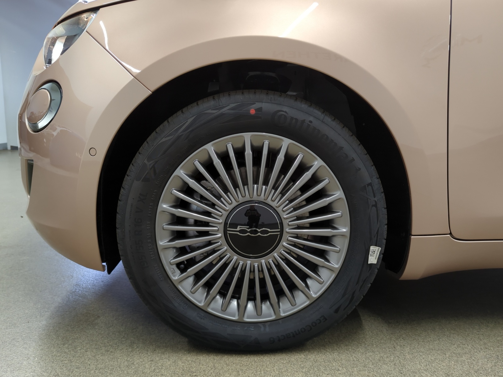 FIAT 500 BEV Swiss Edition 118 PS-image-13