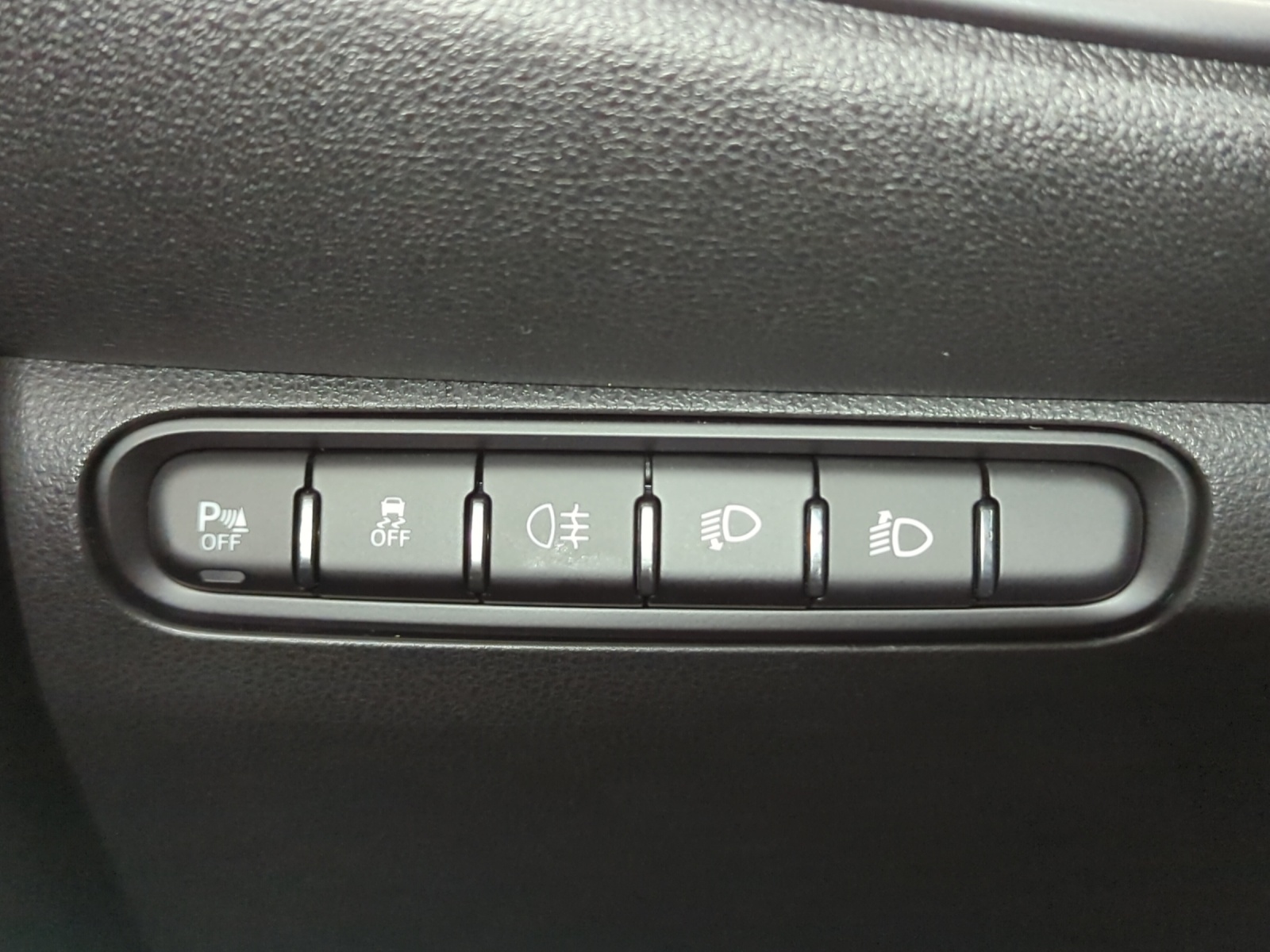 FIAT 500 BEV Swiss Edition 118 PS-image-16