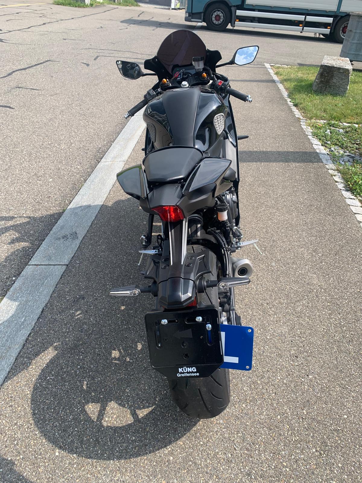 YAMAHA YZF-R7 (35kW)-image-2