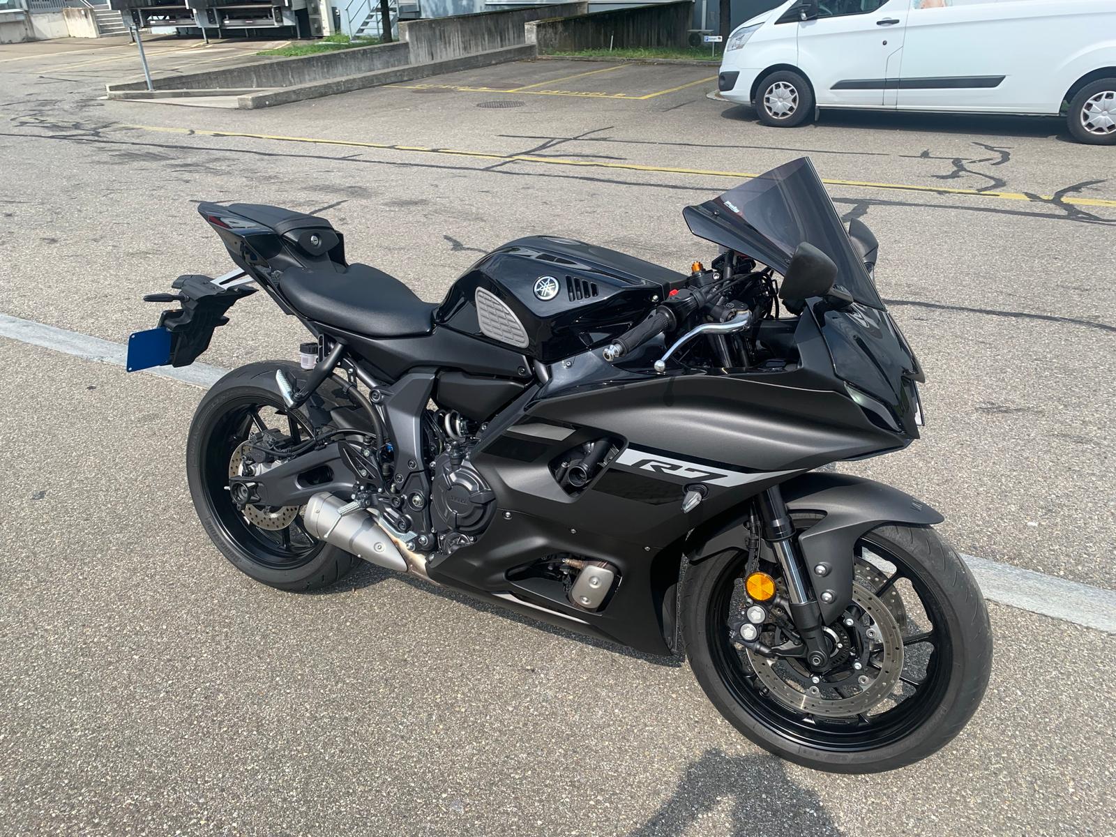 YAMAHA YZF-R7 (35kW)-image-0