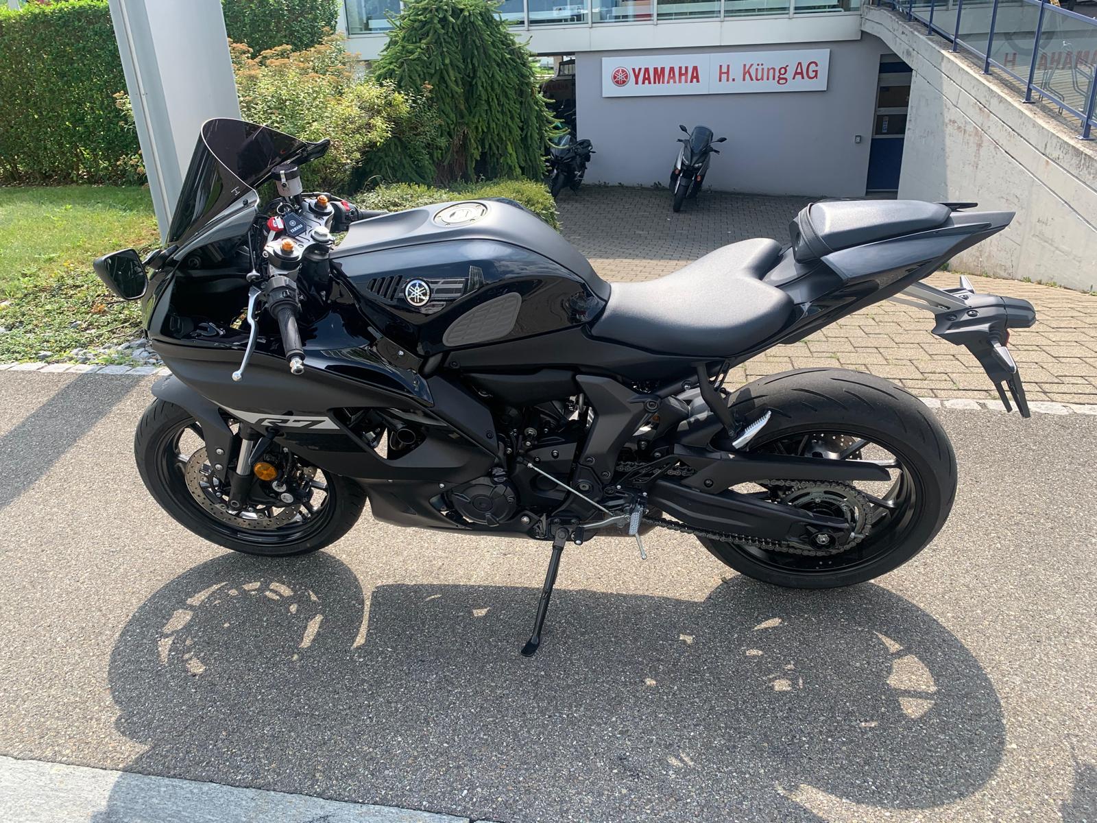 YAMAHA YZF-R7 (35kW)-image-1