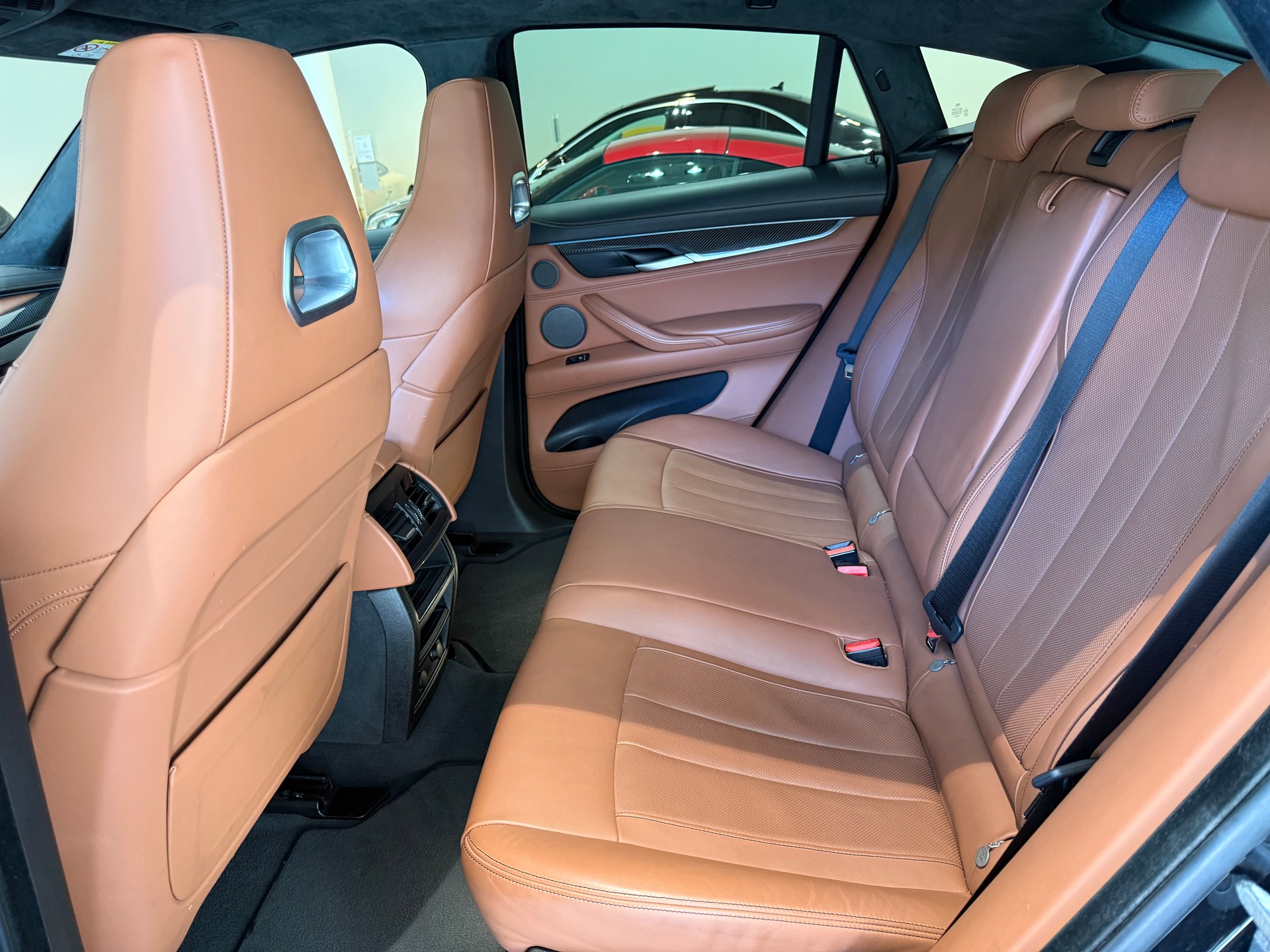 BMW X6M Edition Black Fire Steptronic-image-12