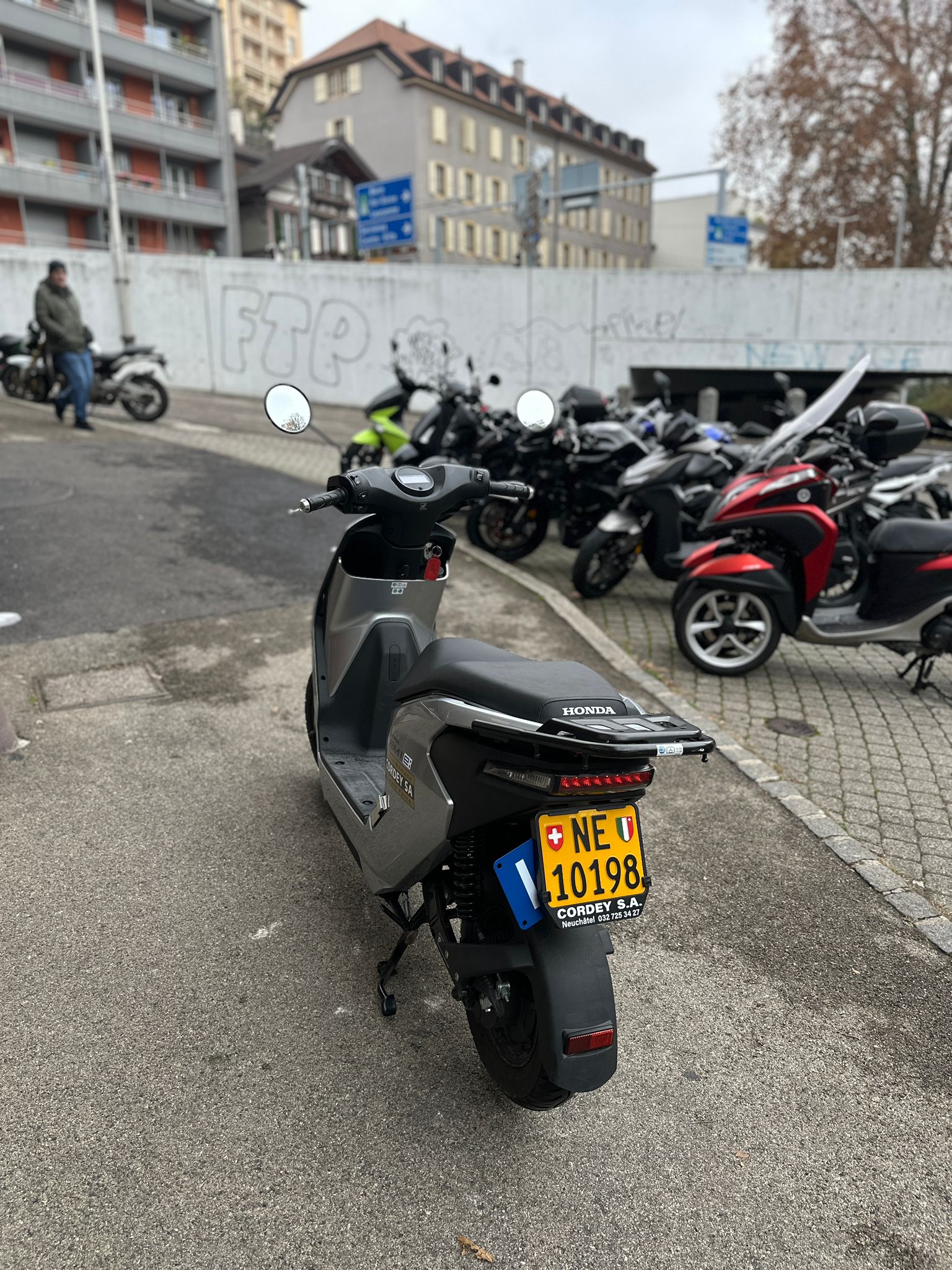 HONDA EM1 A1 45km/h-image-3