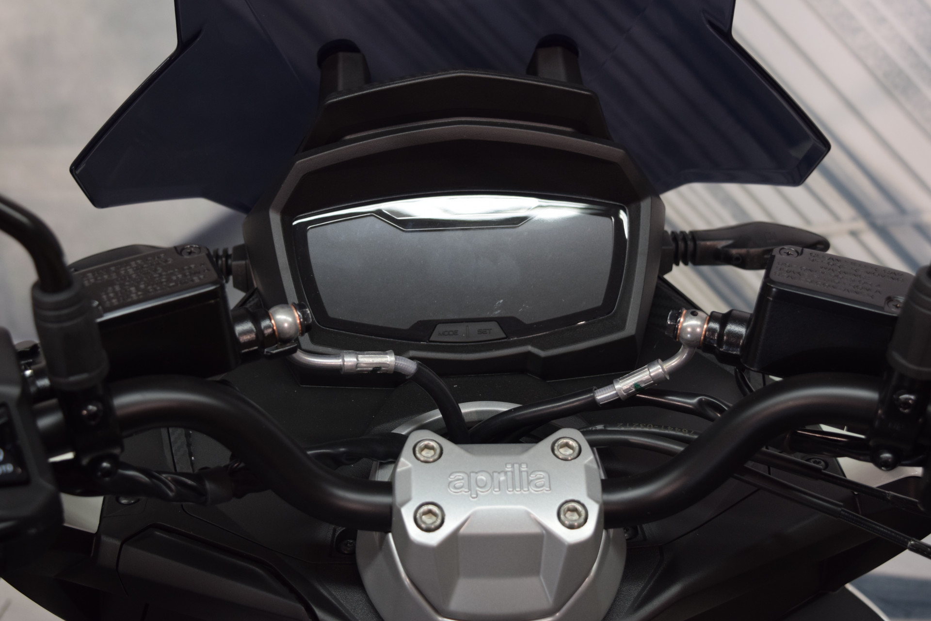 APRILIA SR GT 125 sofort verfügbar!-image-9