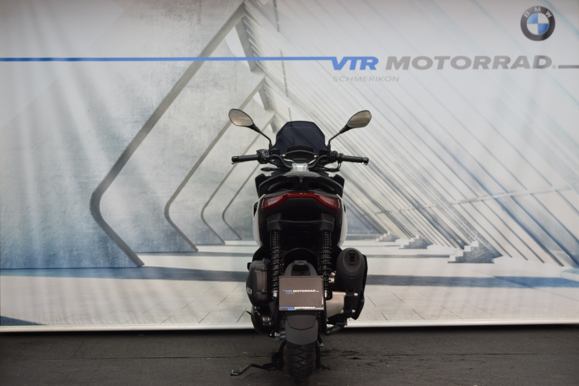 APRILIA SR GT 125 sofort verfügbar!-image-3