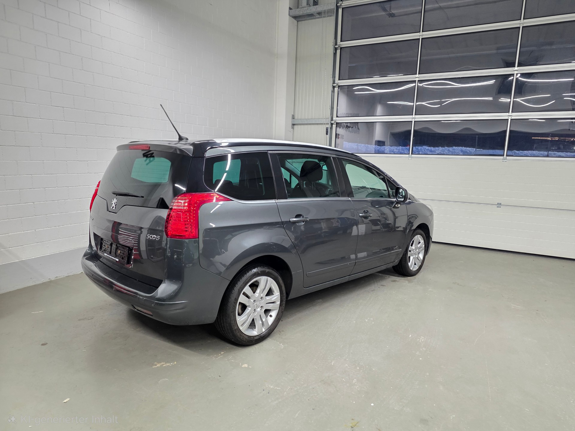 PEUGEOT 5008 1.6 16V T Sport Pack-showroom-element-2