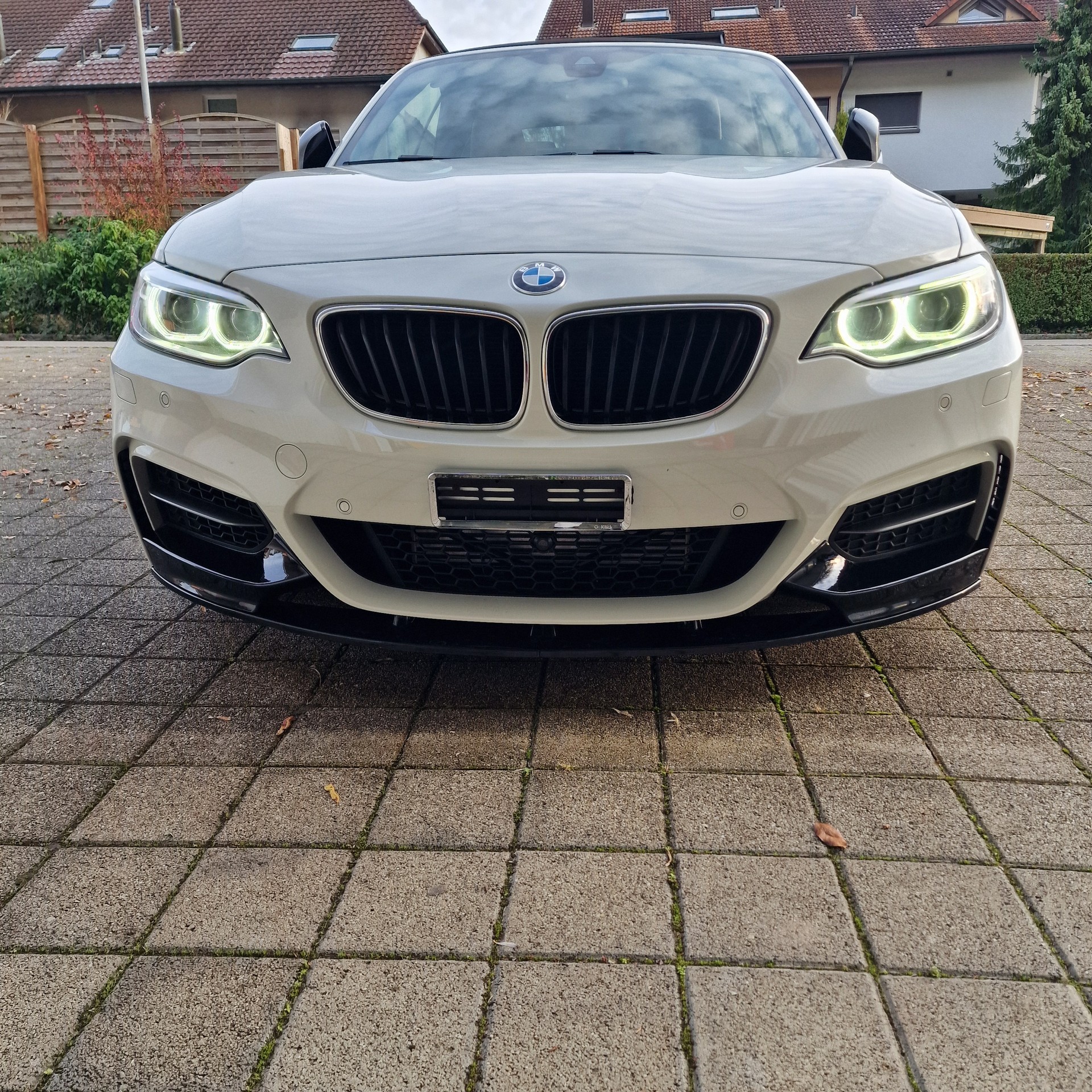 BMW M235i xDrive Steptronic-image-3