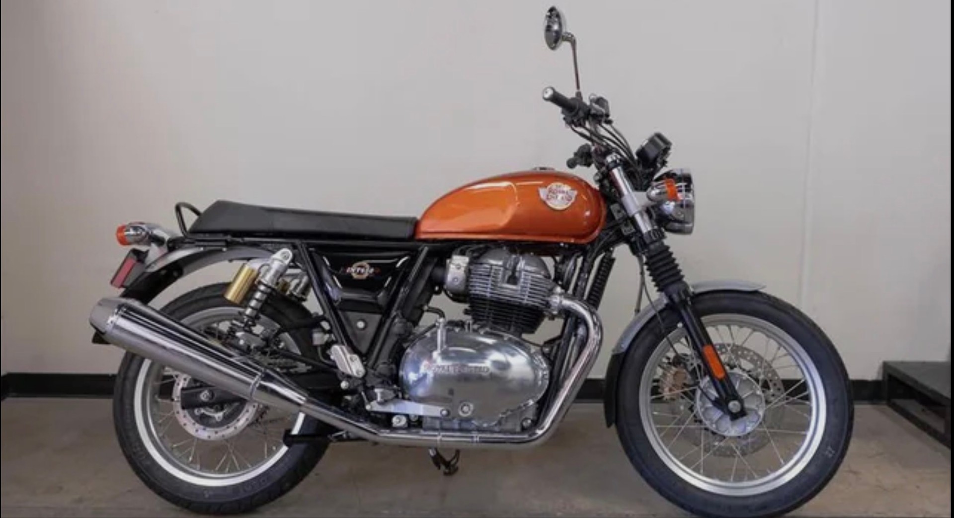 ROYAL ENFIELD INTERCEPTOR 650