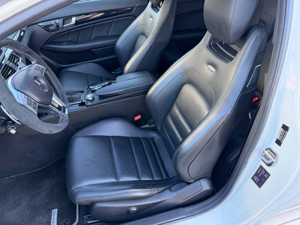 MERCEDES-BENZ C 63 V8 AMG Coupé - 507 Edition-image-15