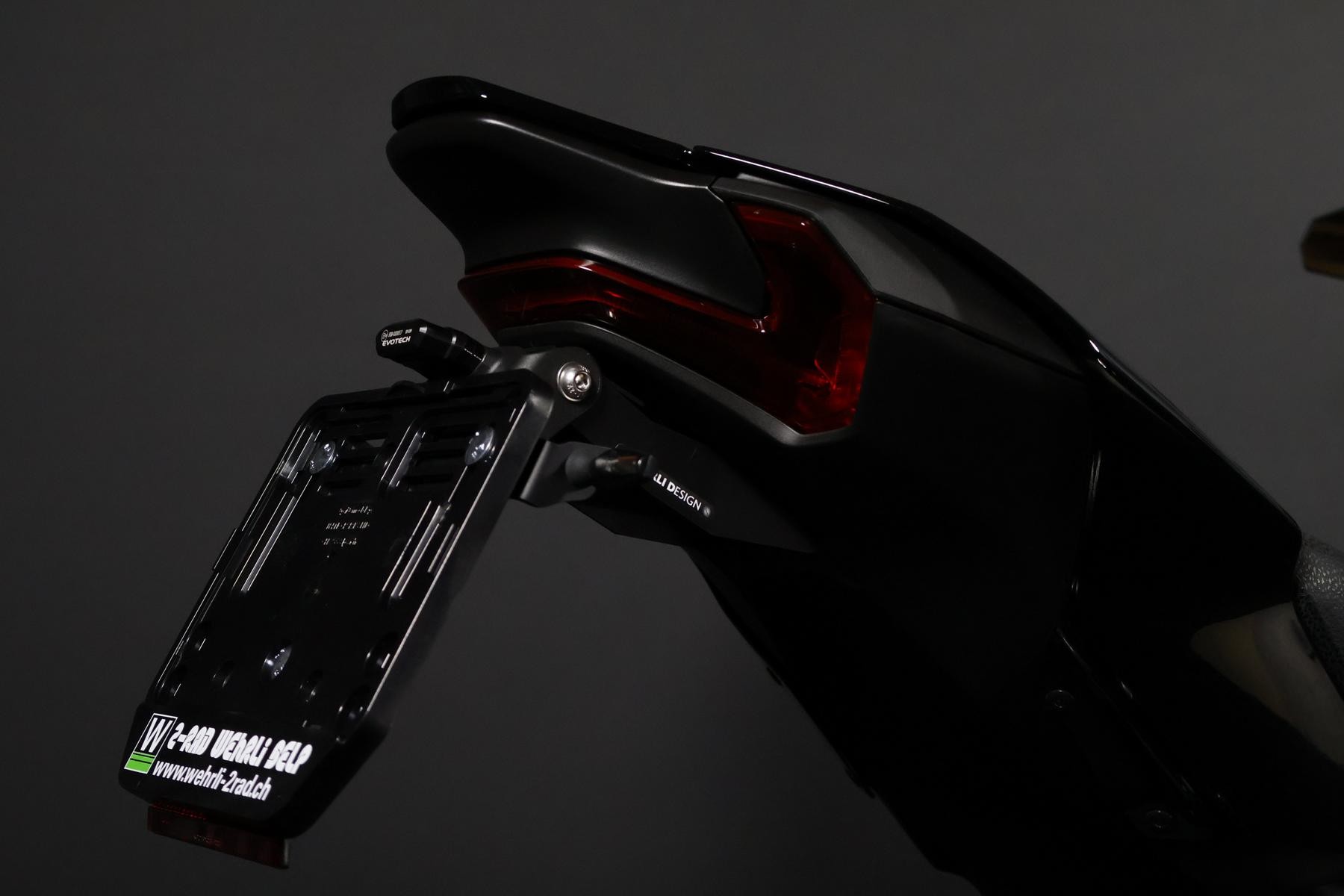KAWASAKI Z 900 (91/70/35 KW) *Black Beauty* Level 3-image-9