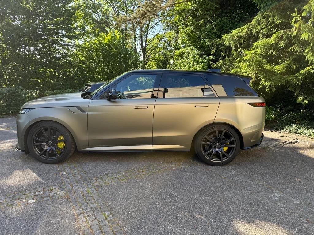 LAND ROVER Range Rover Sport P635 4.4 V8 SV Ed. One Carbon Bronze-image-5
