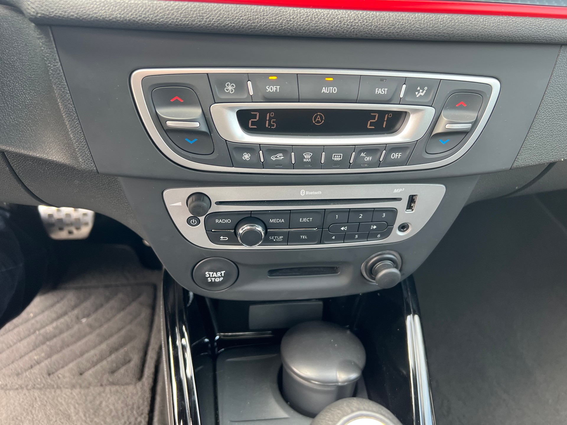 RENAULT Mégane Coupé 2.0 16V Turbo RS-image-14