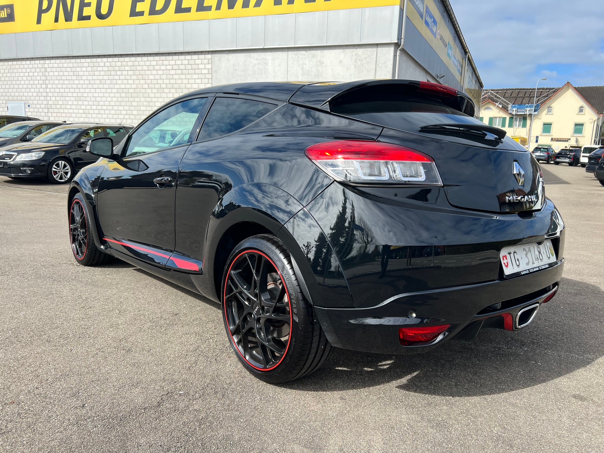 RENAULT Mégane Coupé 2.0 16V Turbo RS-image-6