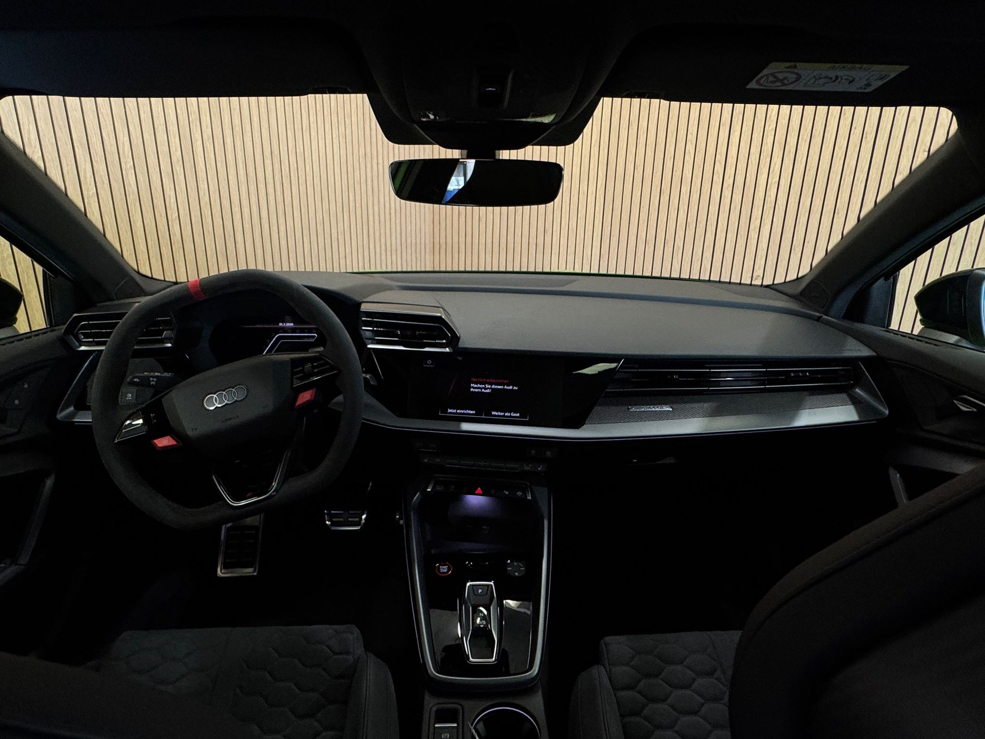 AUDI RS3 Sportback 2.5 TSI competition limited quattro S-tronic *Verde Kyalami*-image-9