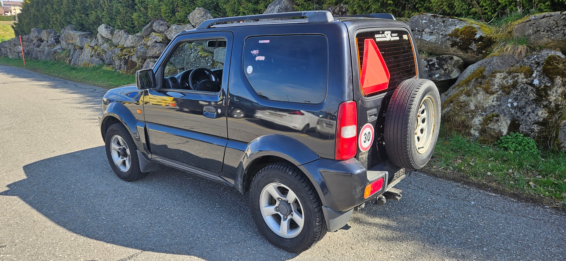 SUZUKI 30 Km/h-showroom-element-3