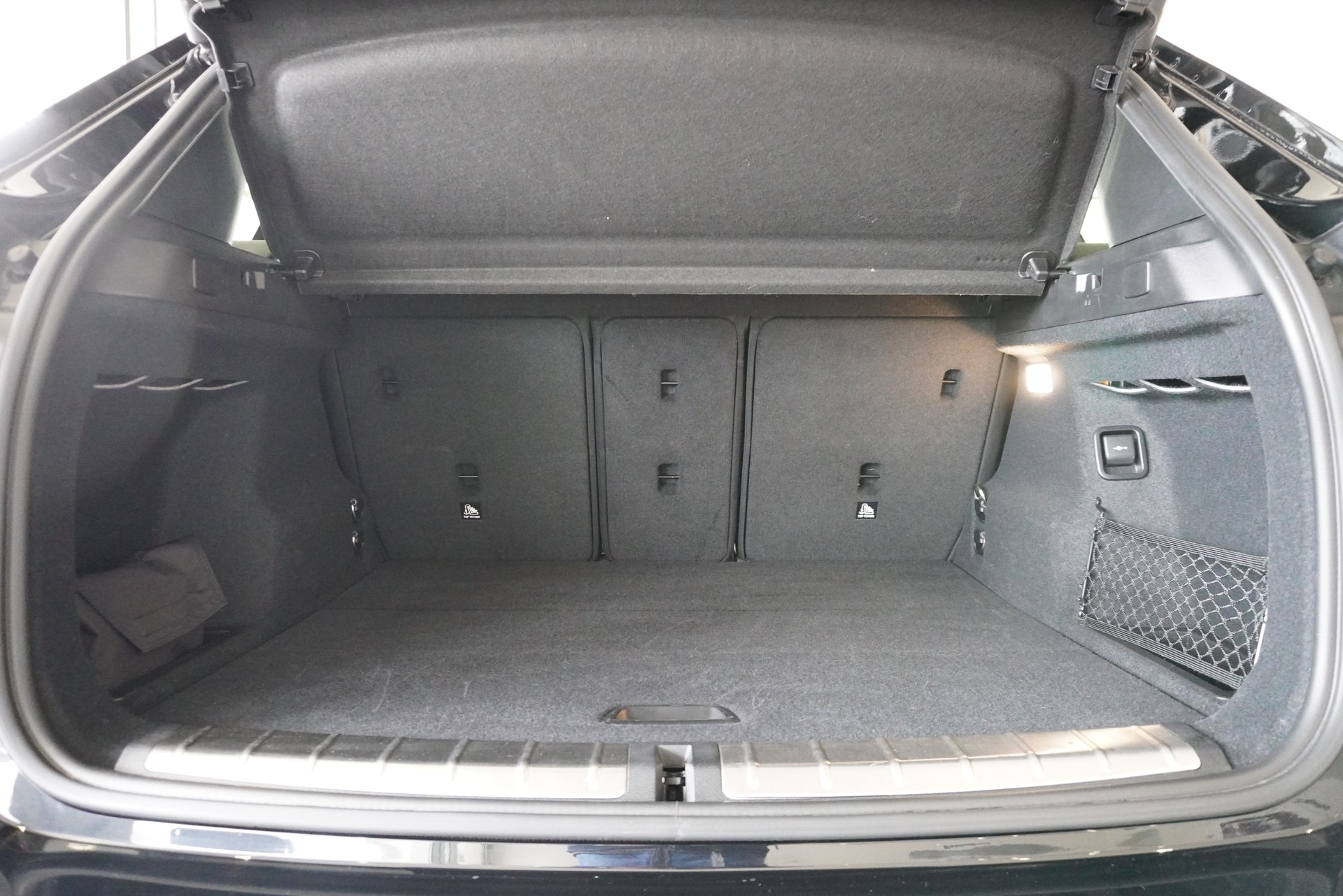 BMW X1 xDrive 20d M Sport Steptronic-image-17