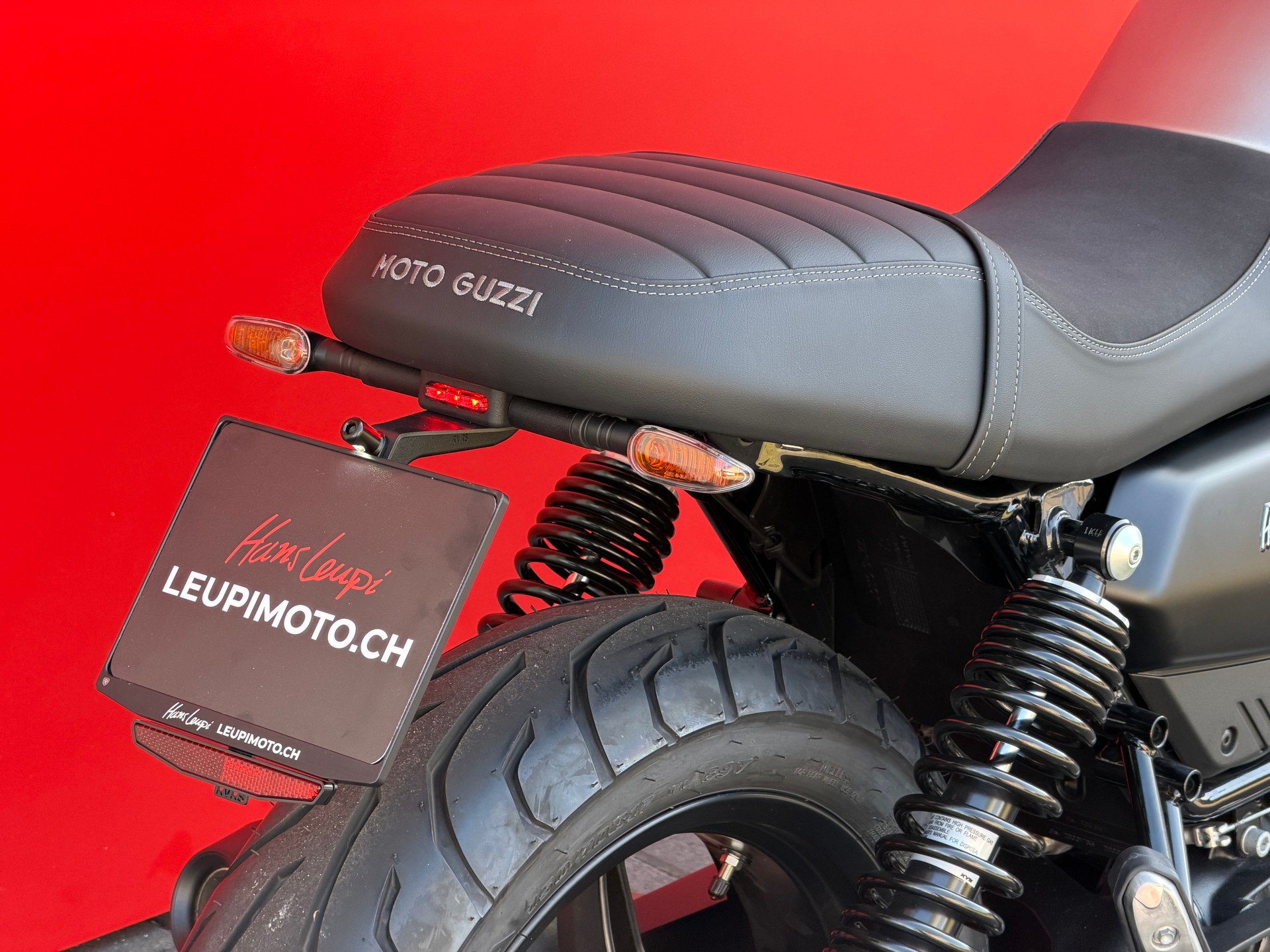 MOTO GUZZI V7 IV 850 Stone '' Edizione MISTRAL ''-image-10
