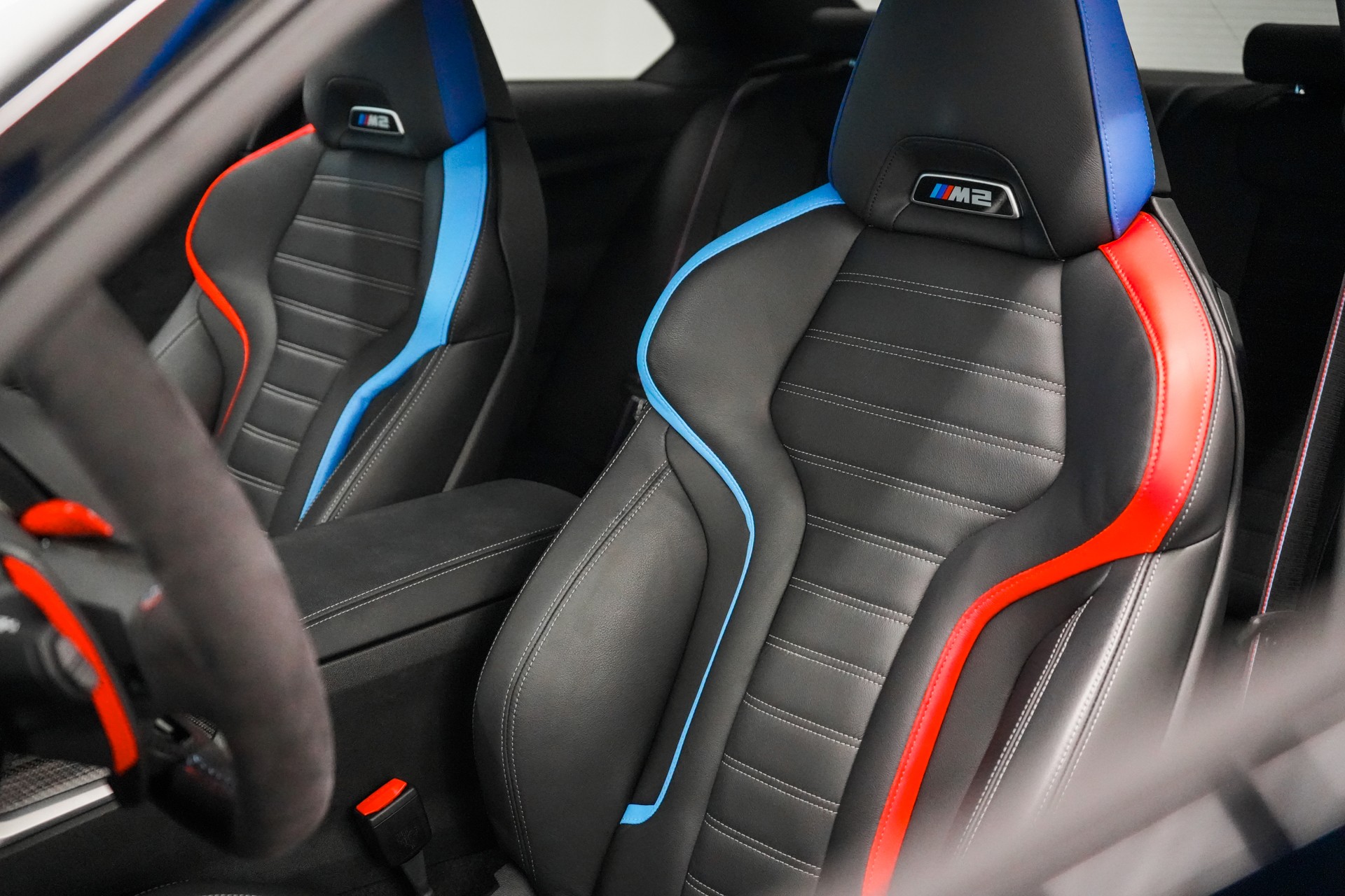 BMW M2 Steptronic-image-11