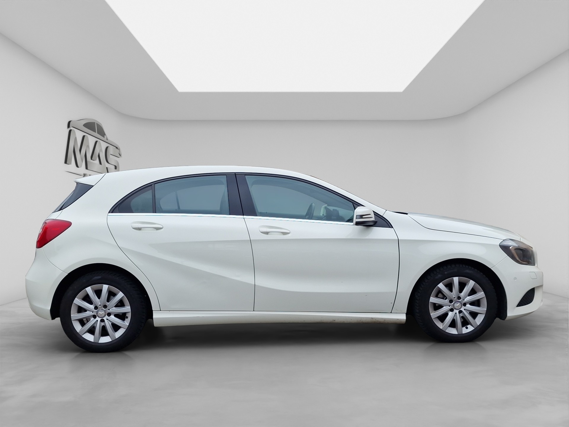 MERCEDES-BENZ A 180 (170) BlueEfficiency Classic-image-6