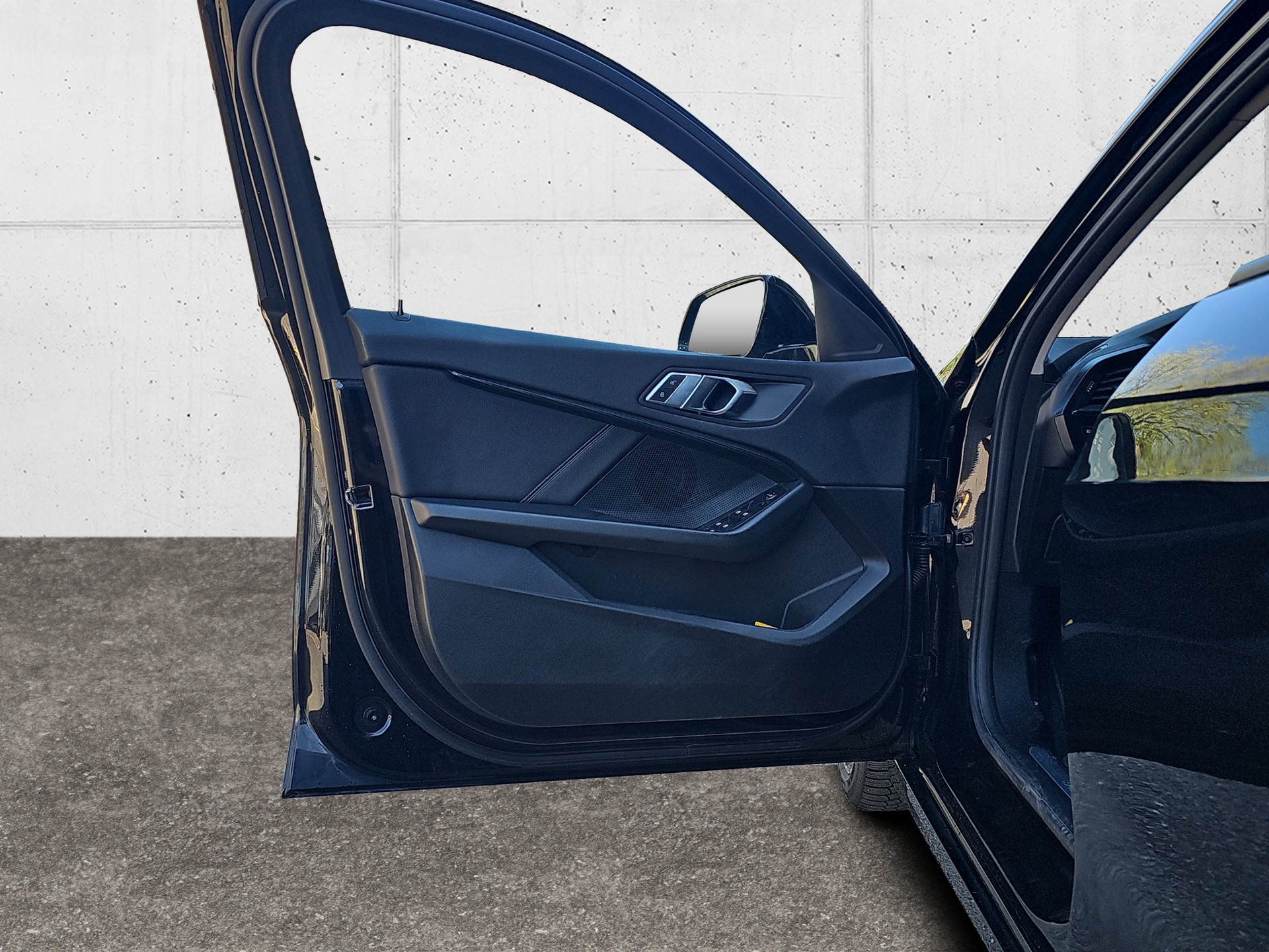 BMW 120i Sport Line Steptronic-image-25