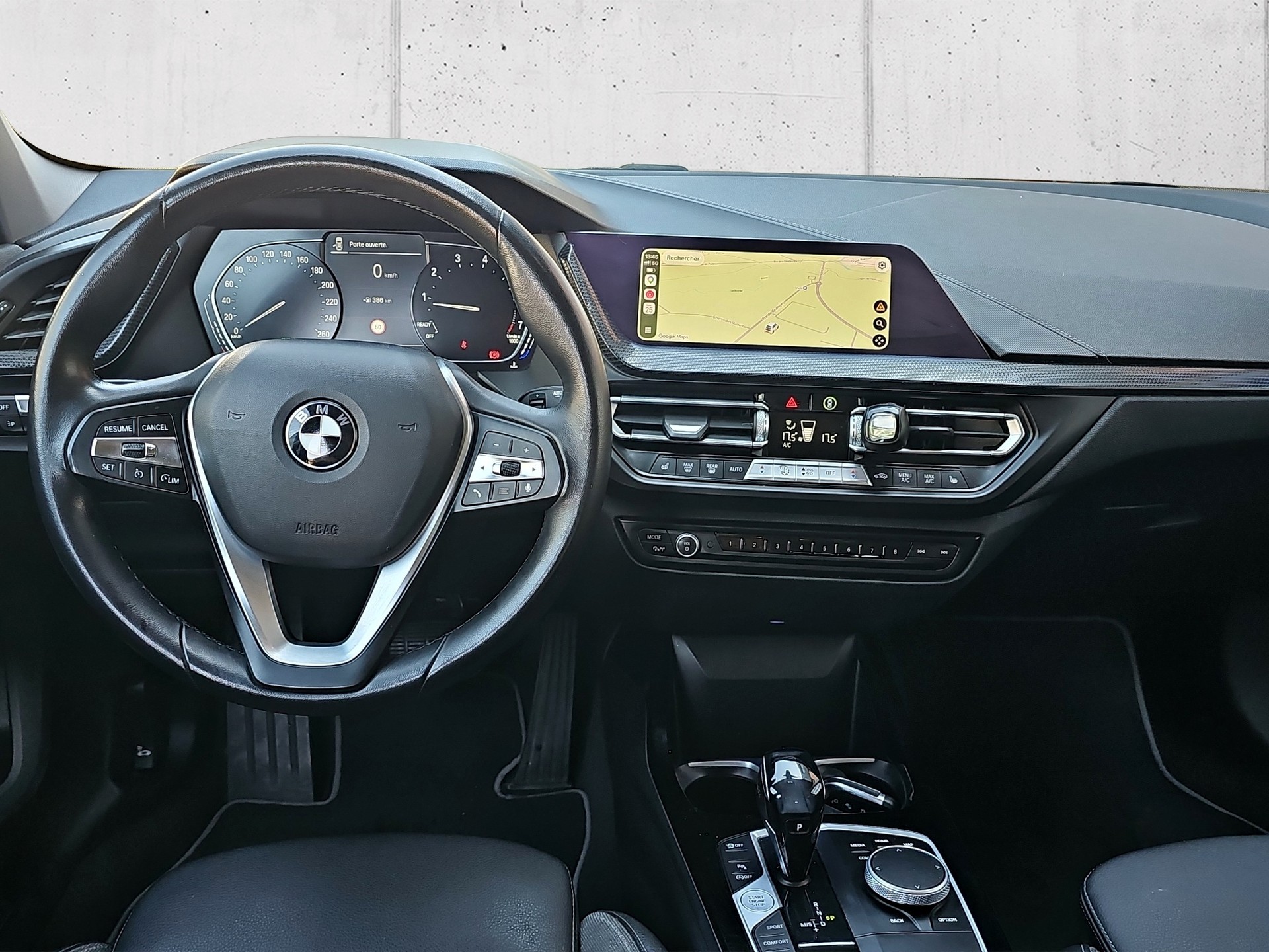 BMW 120i Sport Line Steptronic-image-12