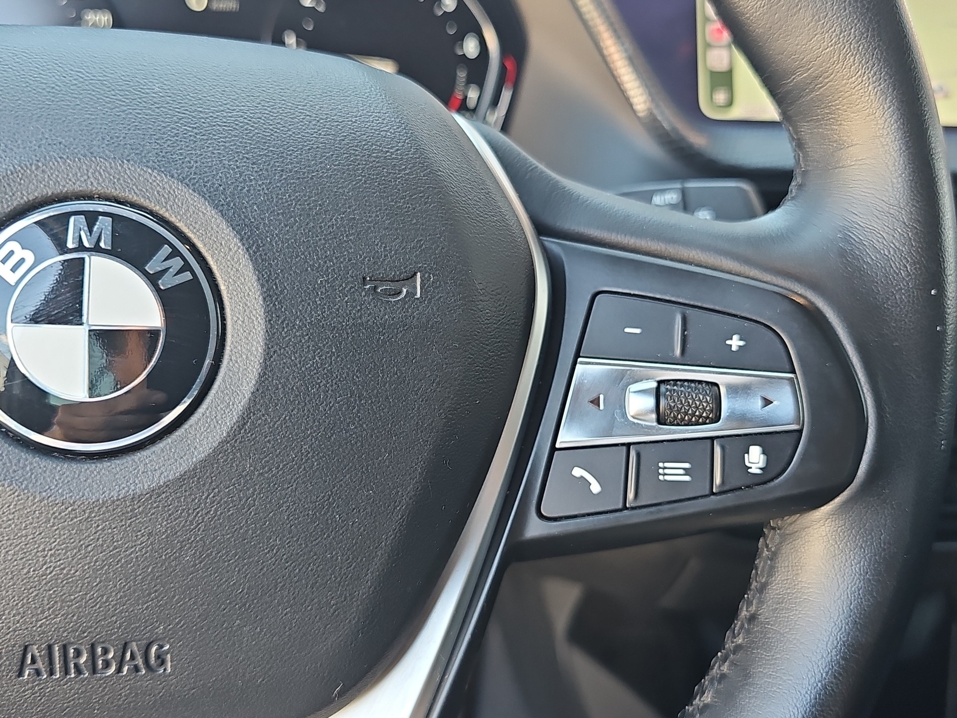 BMW 120i Sport Line Steptronic-image-16