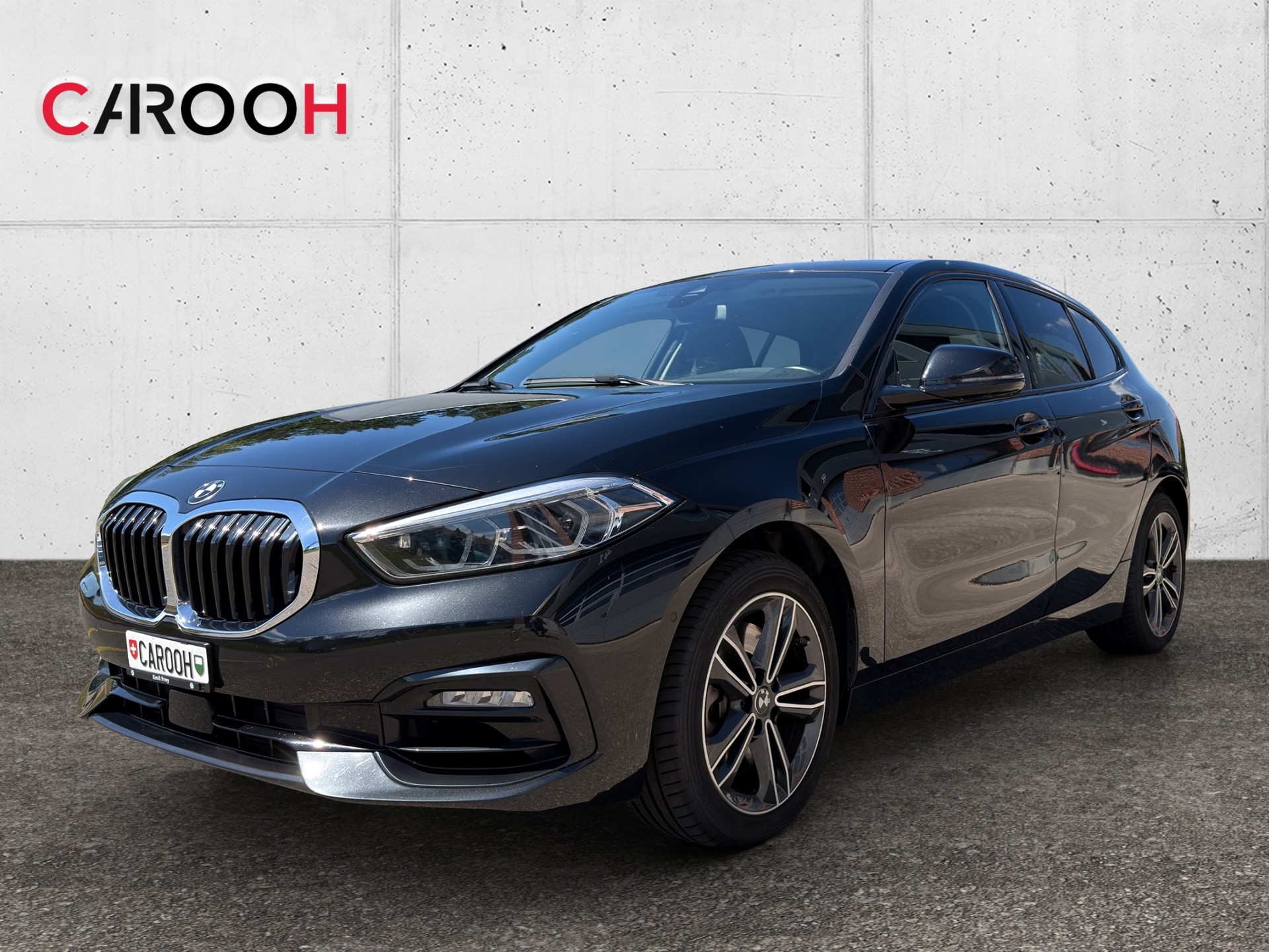 BMW 120i Sport Line Steptronic-showroom-element-2