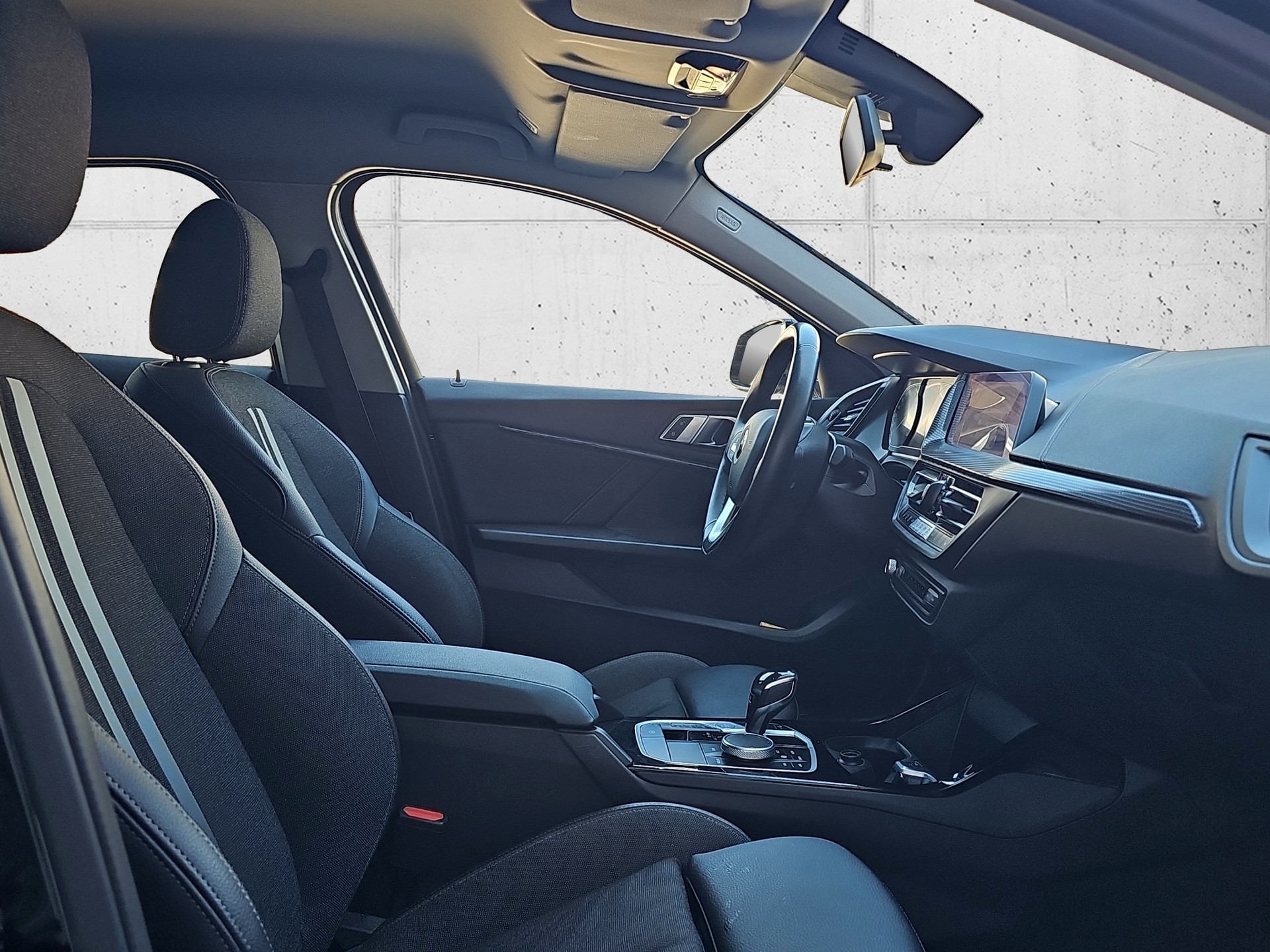 BMW 120i Sport Line Steptronic-image-22