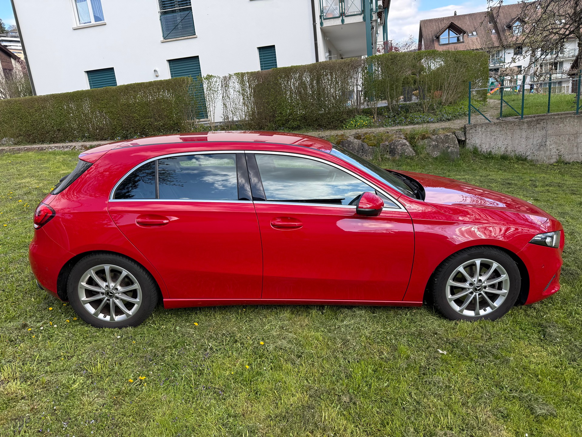 MERCEDES-BENZ A 200 Progressive-image-8