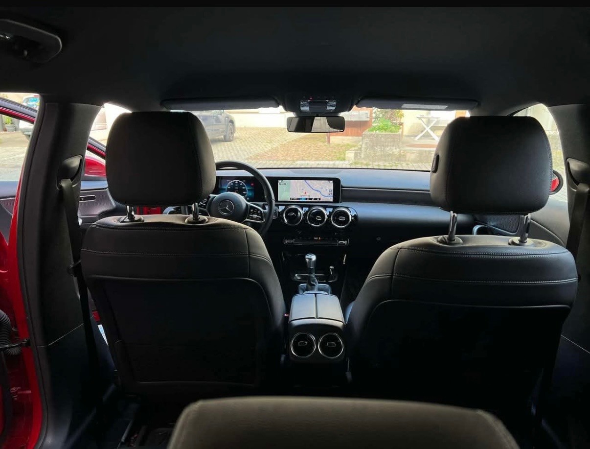 MERCEDES-BENZ A 200 Progressive-image-14